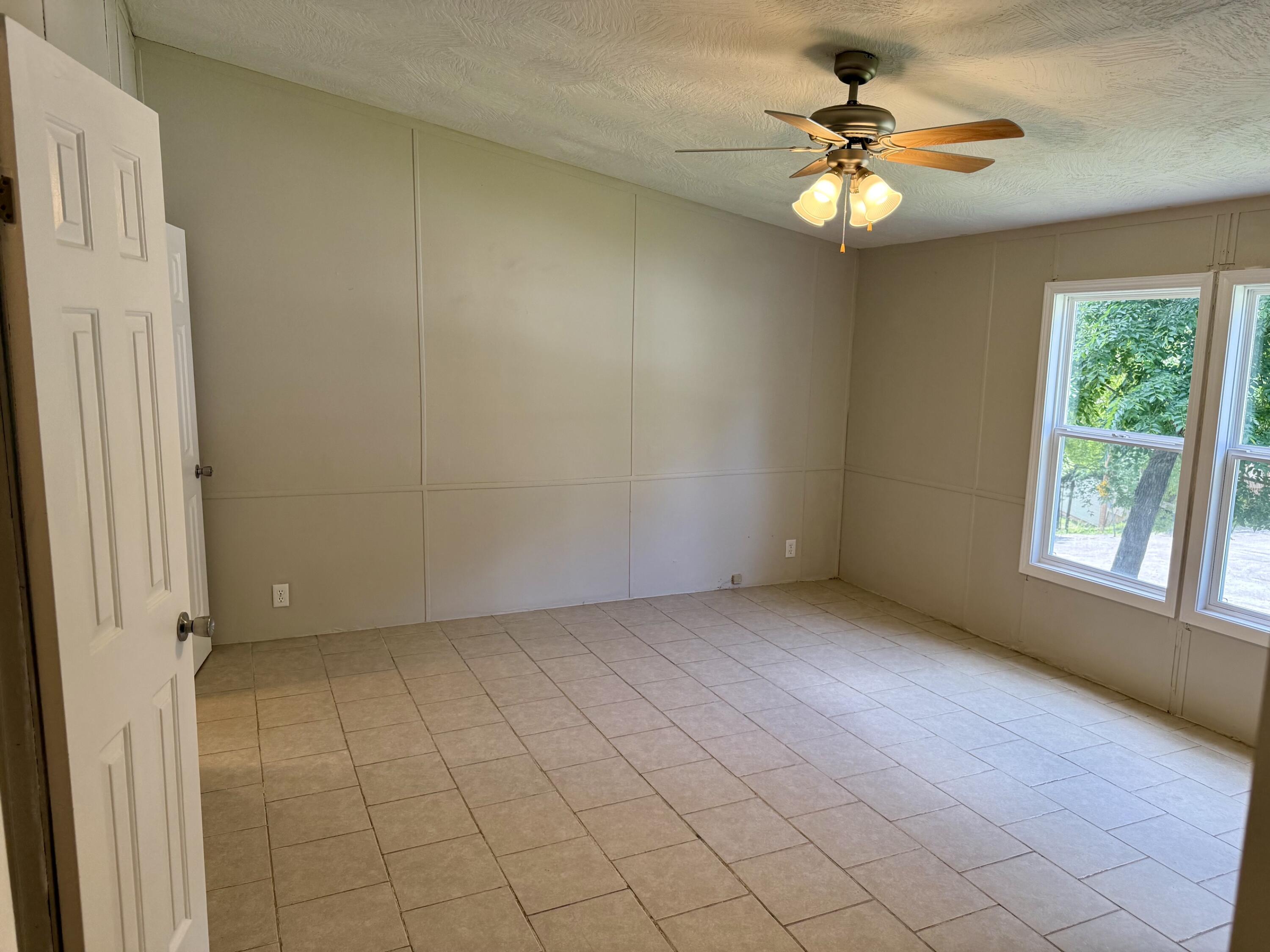 178 Pine Road Property Photo 11