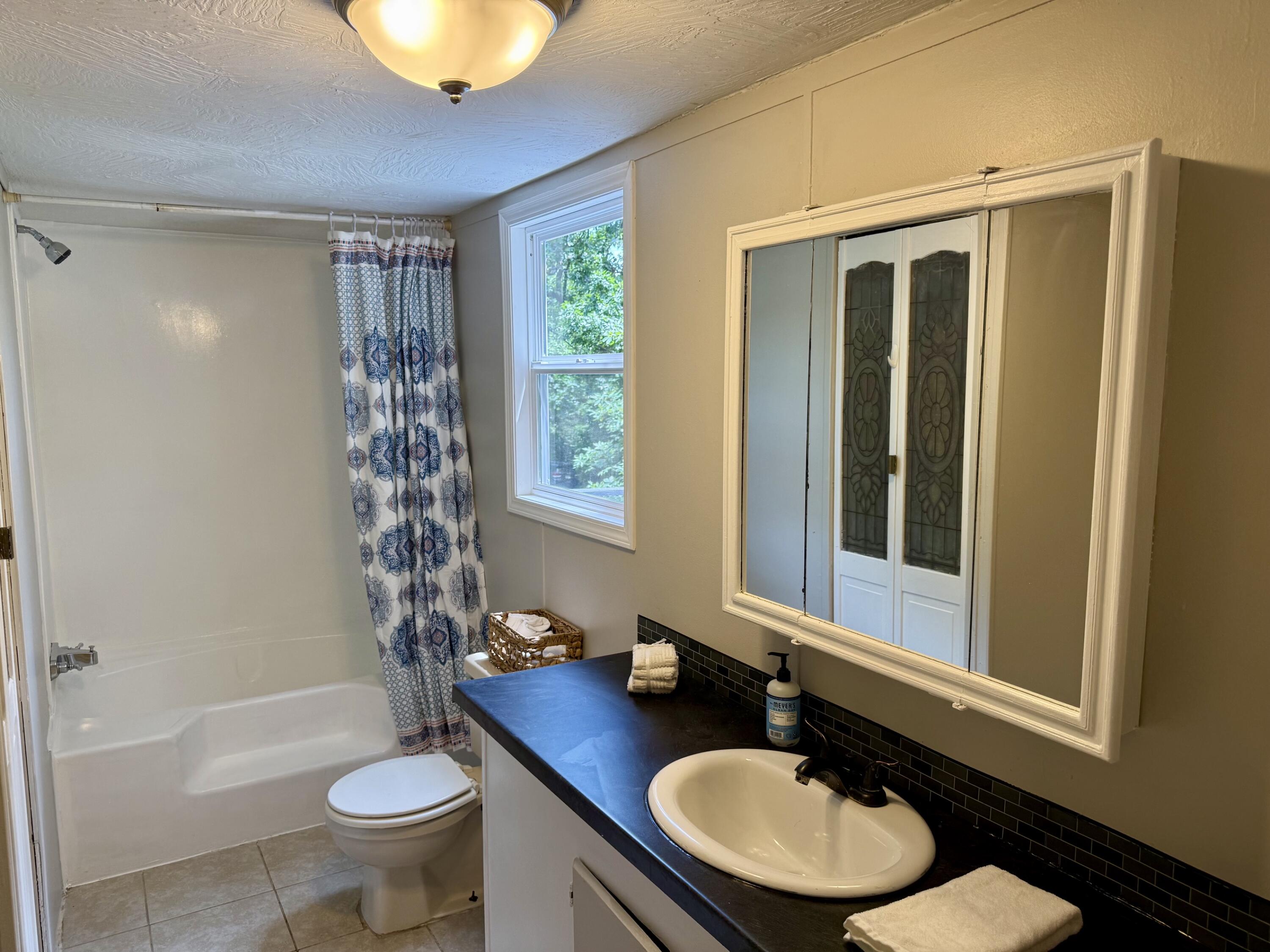 178 Pine Road Property Photo 13