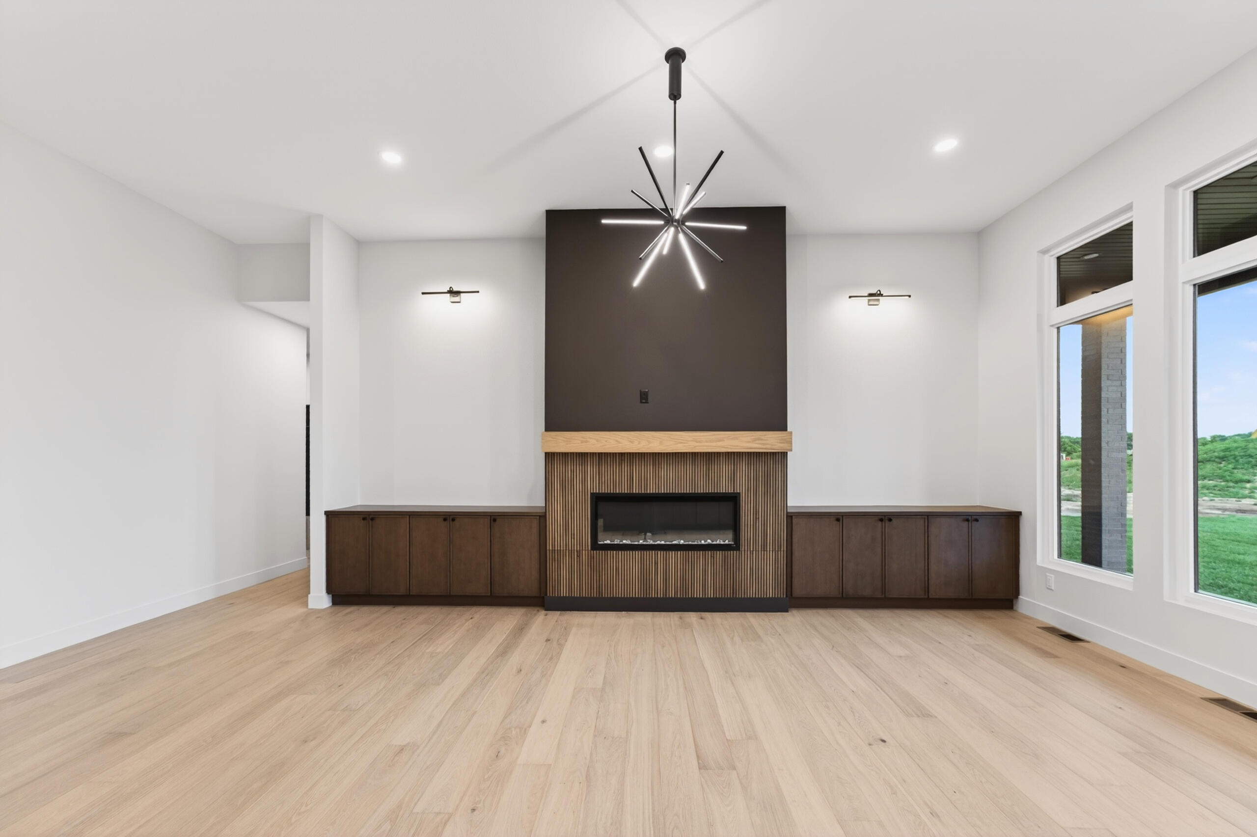 1861 East Skyline Avenue Property Photo 10