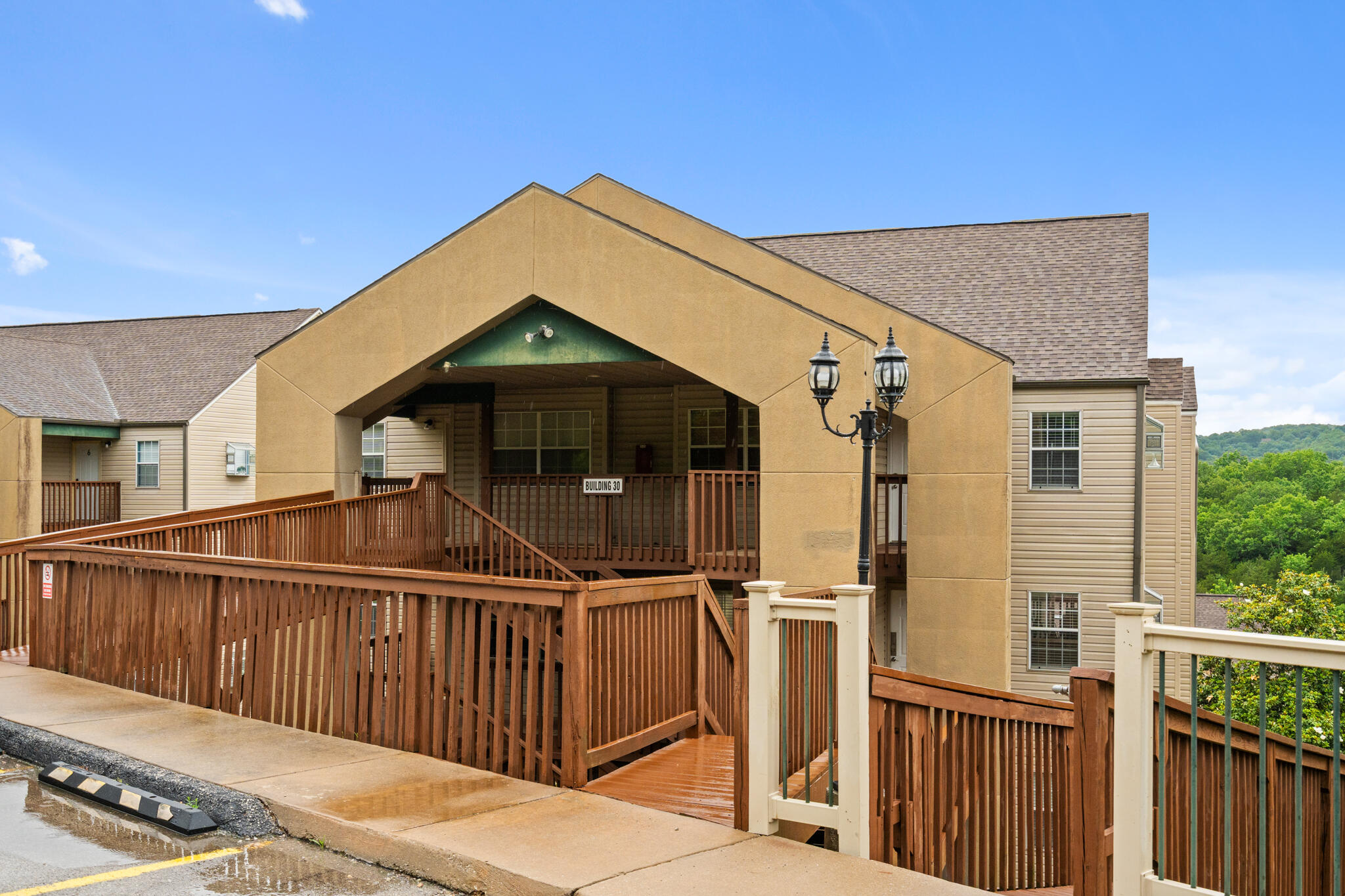 30 Blue Bird Way 4 Property Photo 2