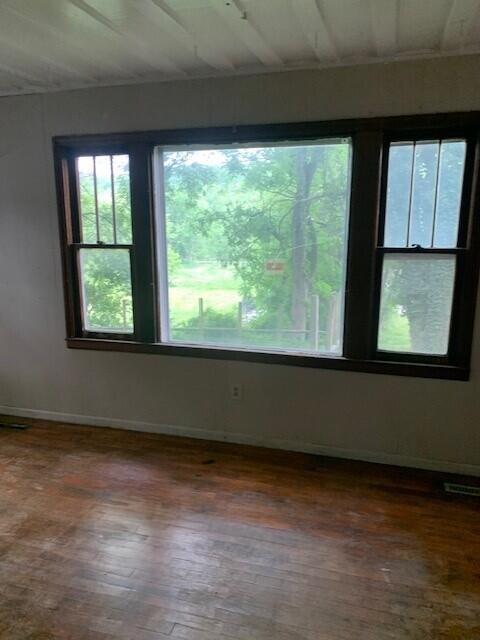 424 Reno Springs Road Property Photo 3