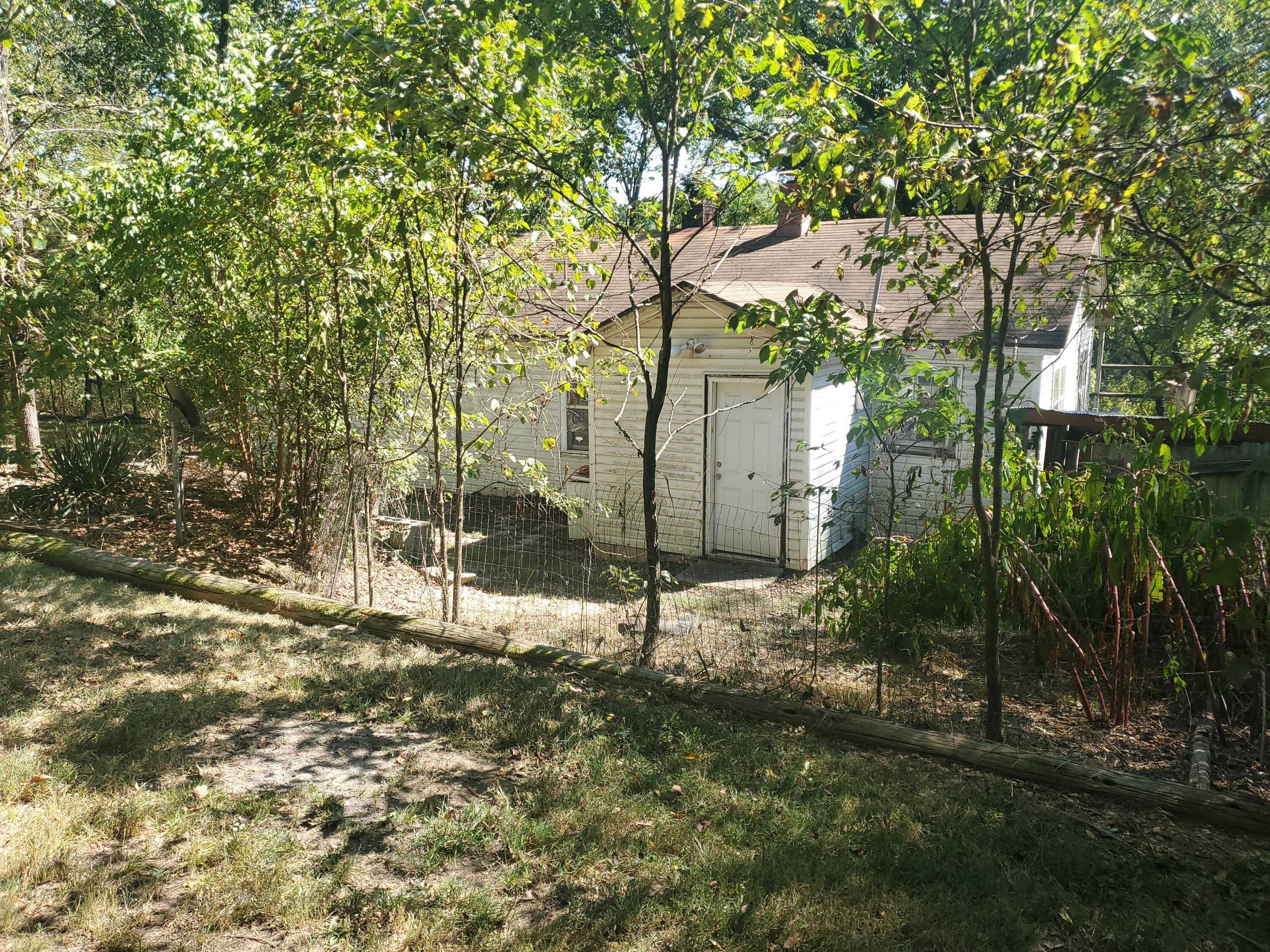 424 Reno Springs Road Property Photo 9