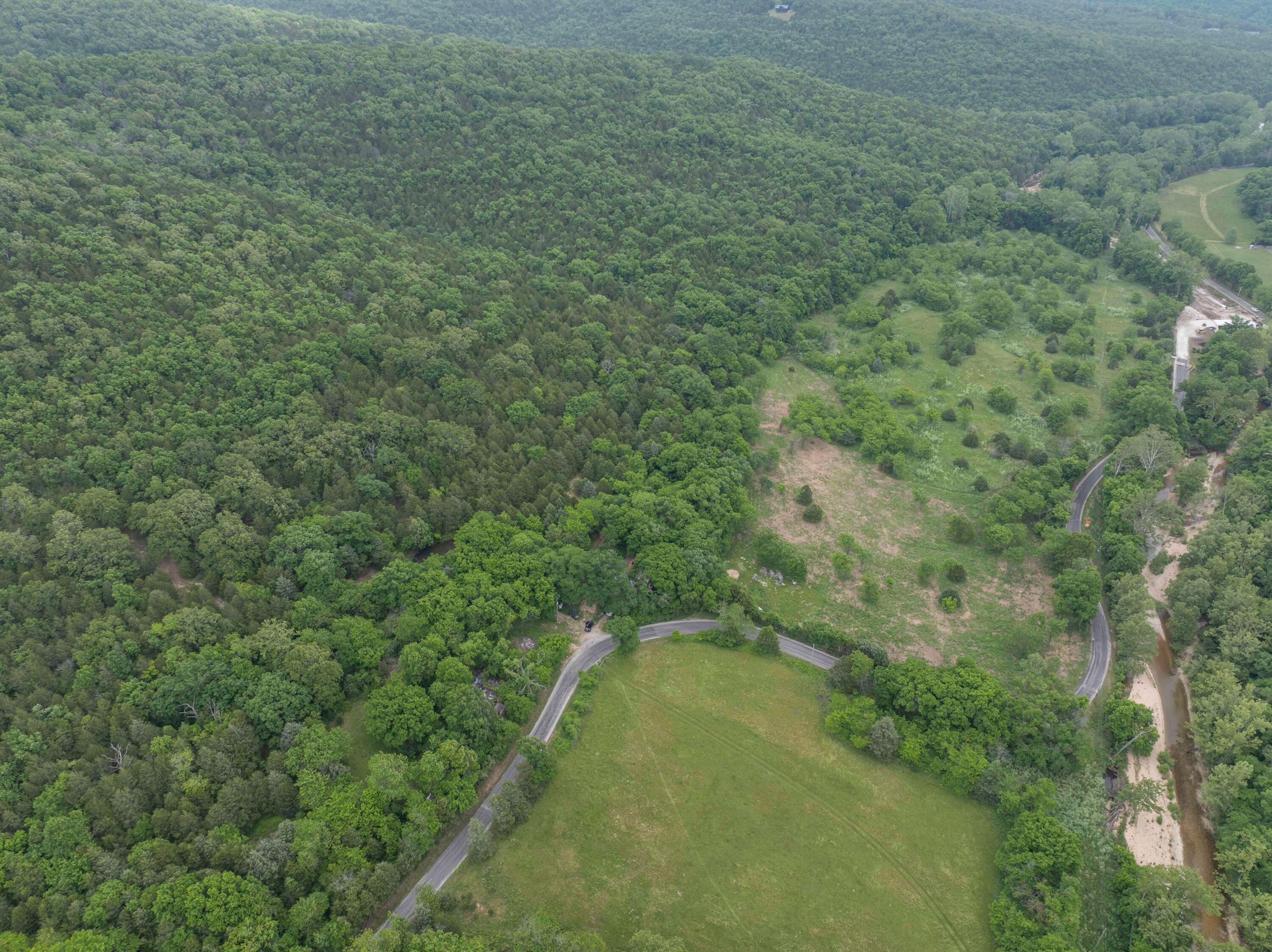 424 Reno Springs Road Property Photo 12