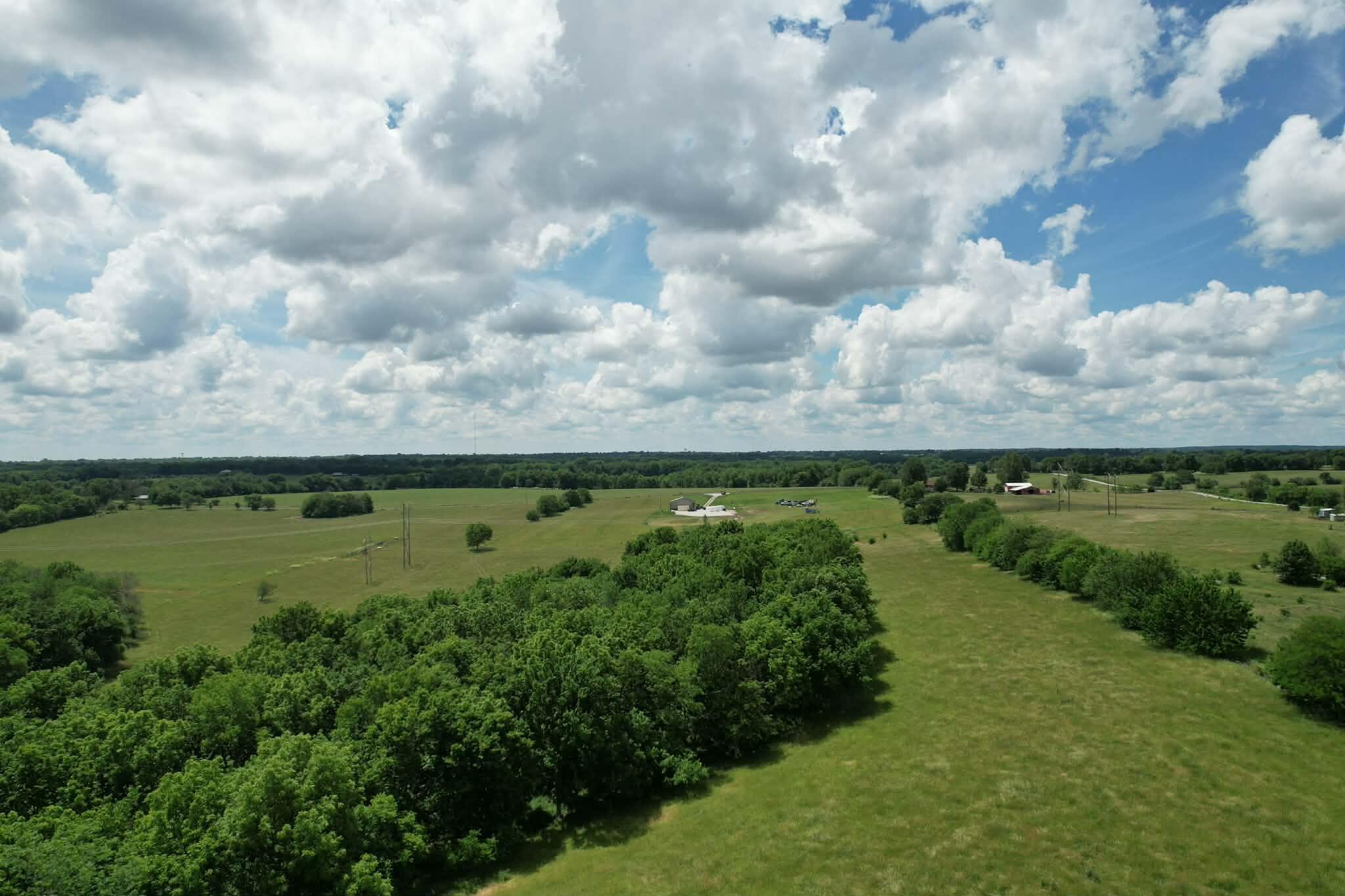 9985 West State Highway Tt Property Photo 4