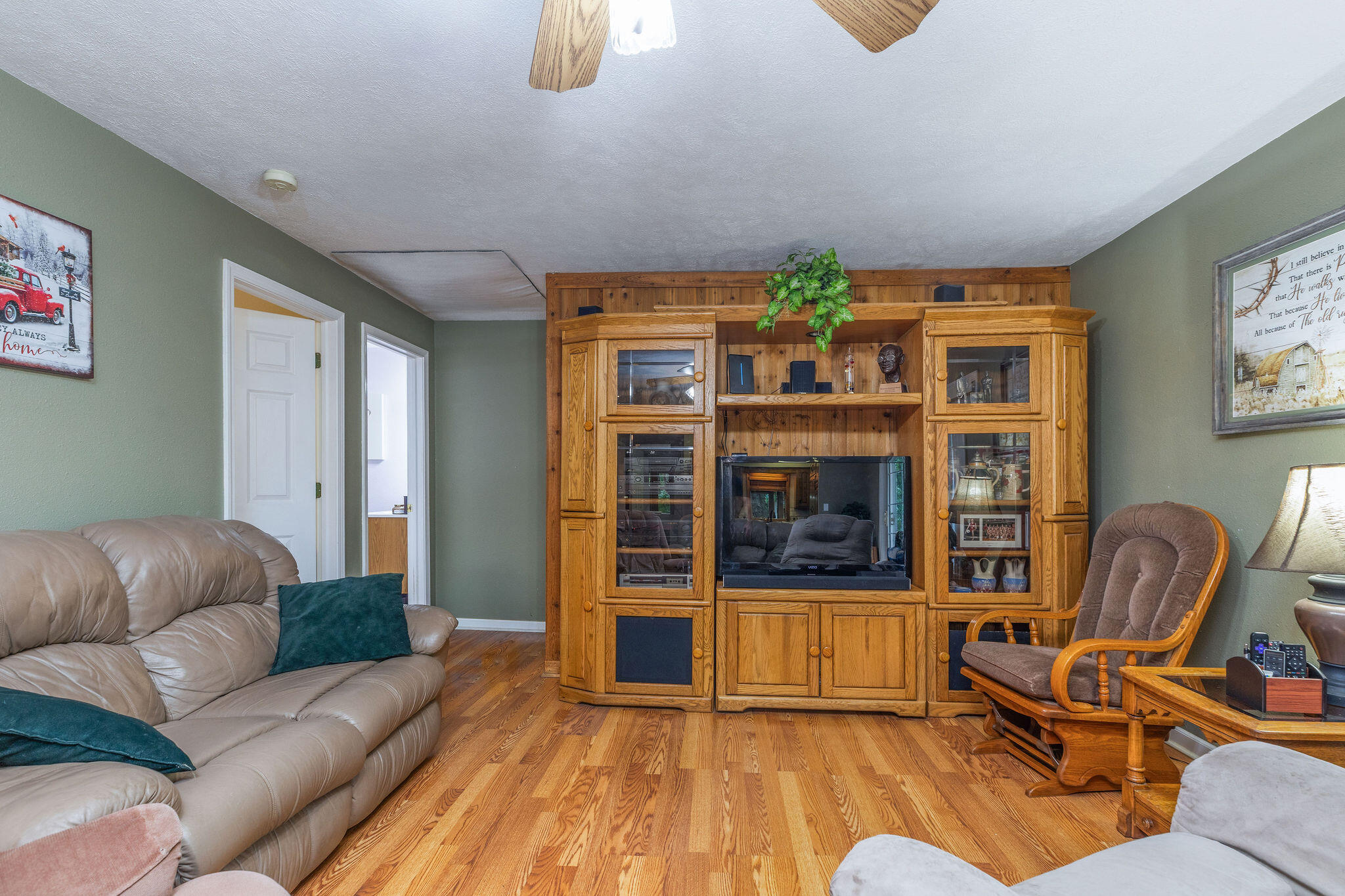 208 Lafayette Lane Property Photo 15