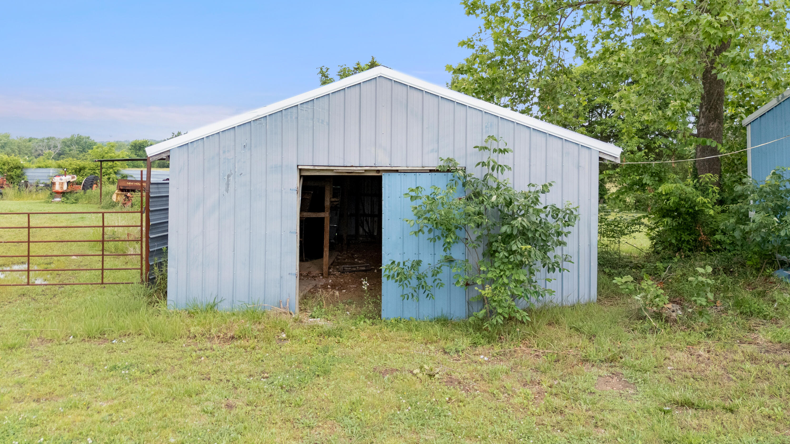 26095 State Highway 37 Property Photo 7