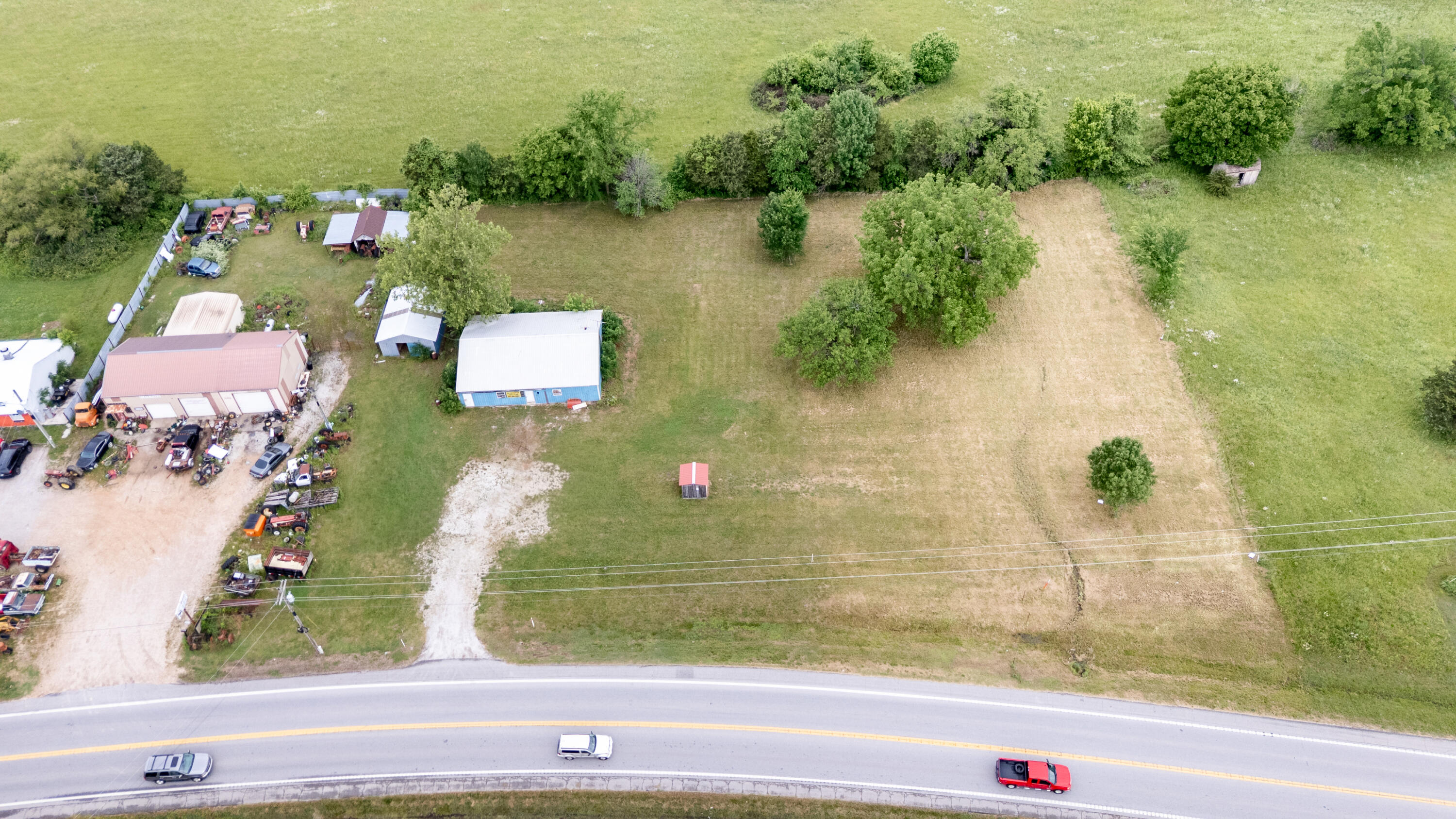 26095 State Highway 37 Property Photo 16