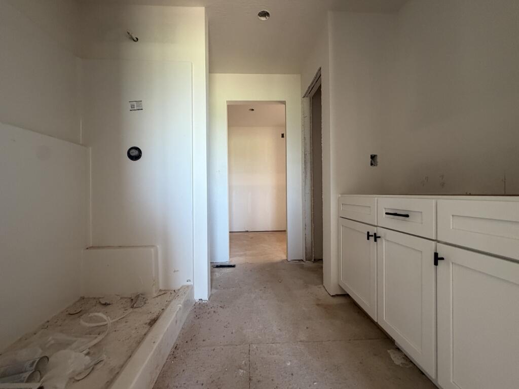 451 Pebblestone Street Property Photo 5