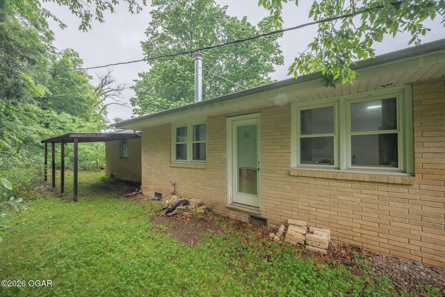 208 Minnow Springs Avenue Property Photo 7