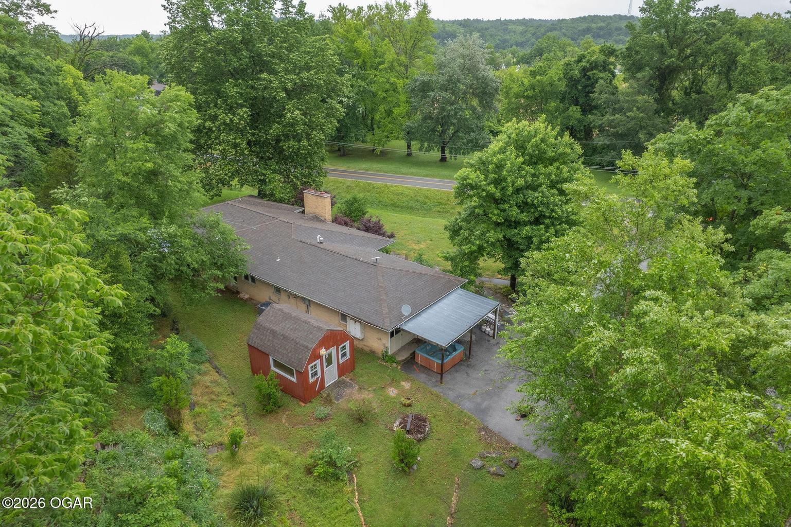 208 Minnow Springs Avenue Property Photo 12