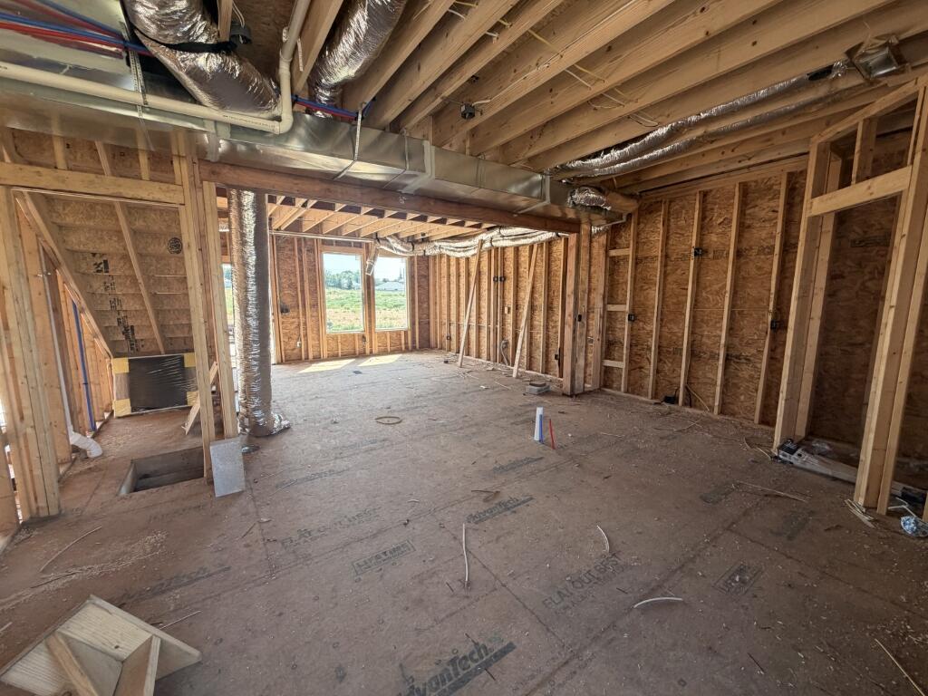 427 Pebblestone Street Property Photo 11