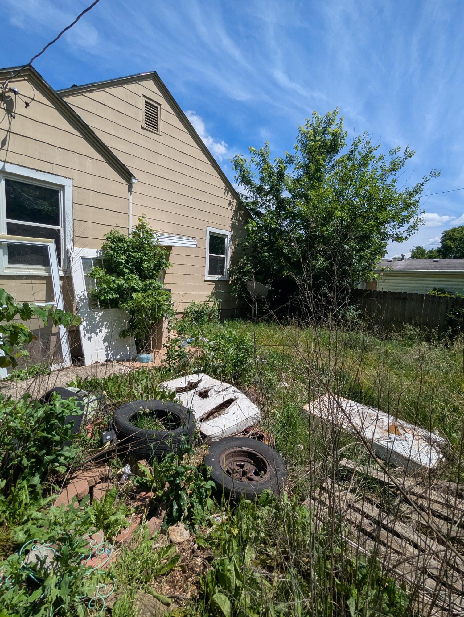421 South West Avenue Property Photo 7