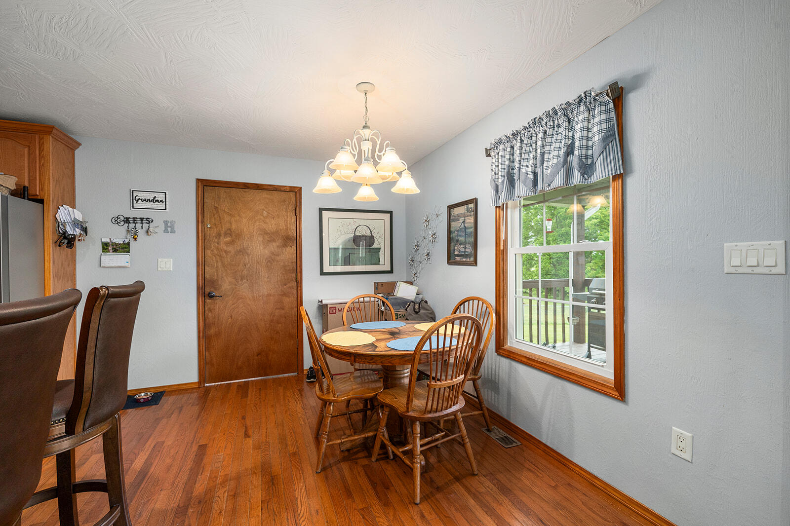 1823 Finley Falls Road Property Photo 10