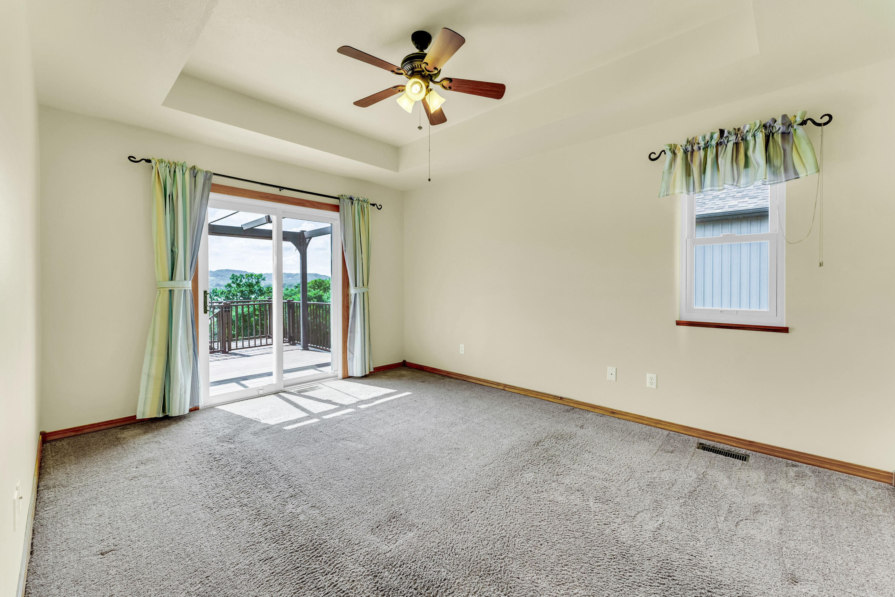 263 Mayden Lane Property Photo 16