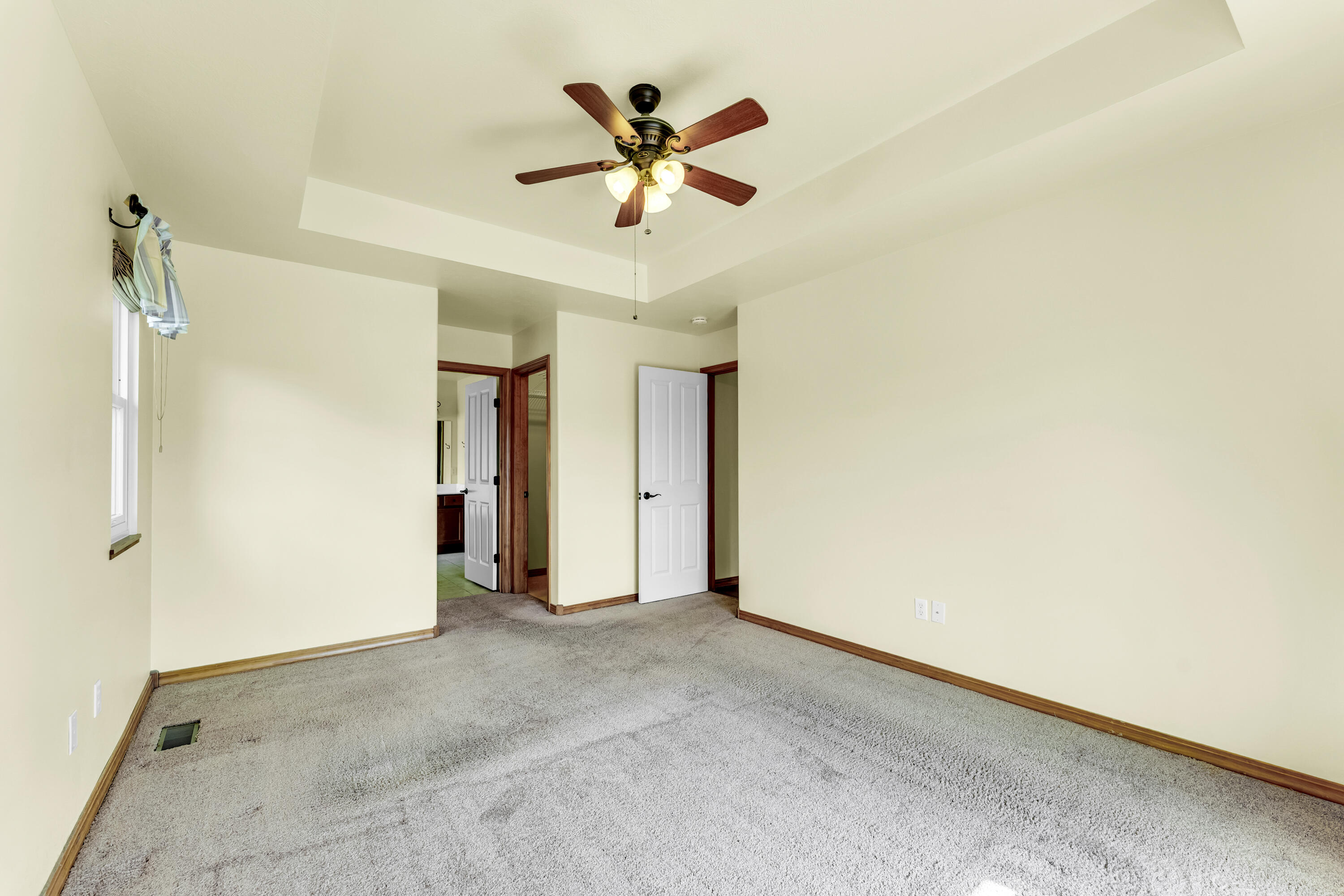 263 Mayden Lane Property Photo 17