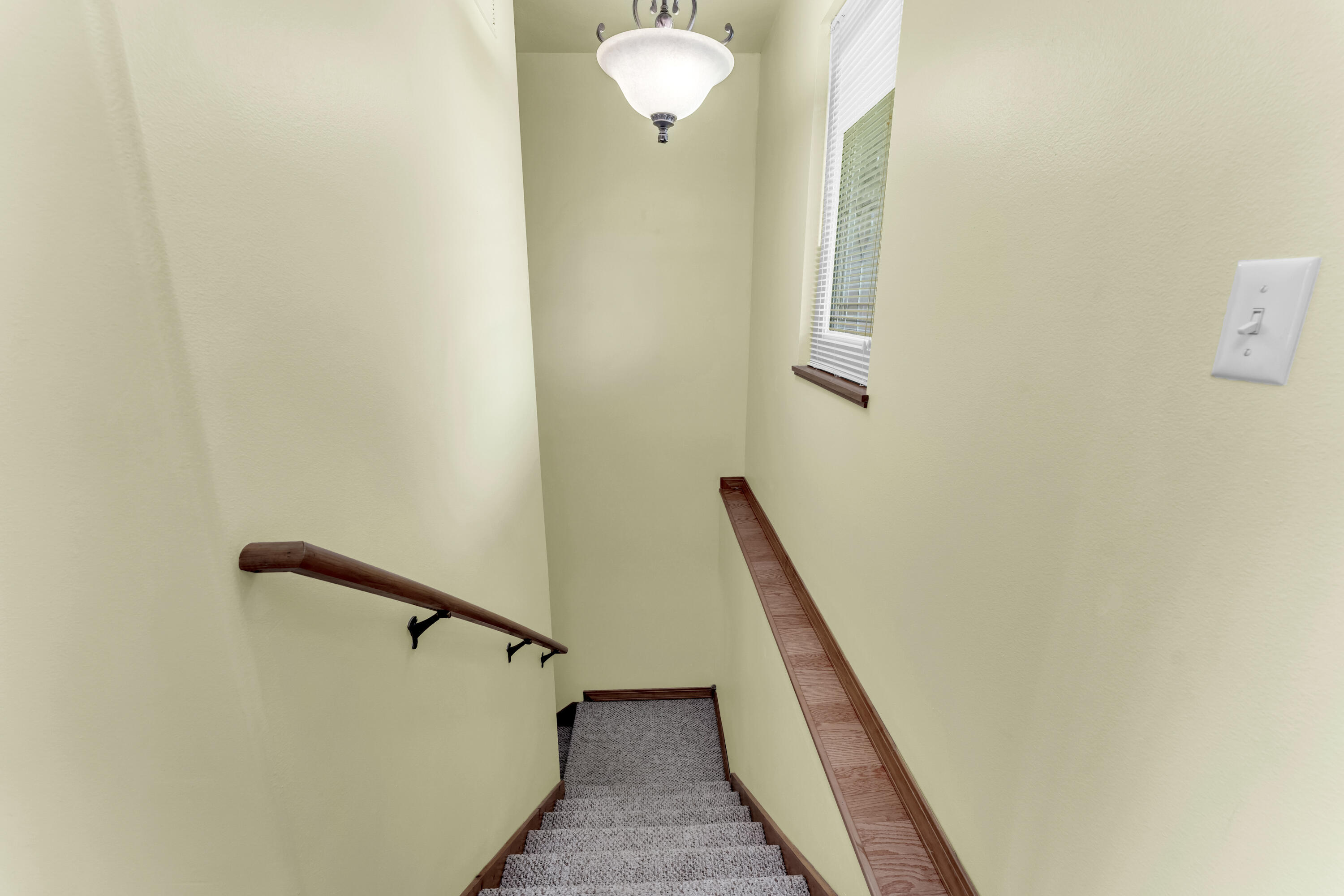 263 Mayden Lane Property Photo 32