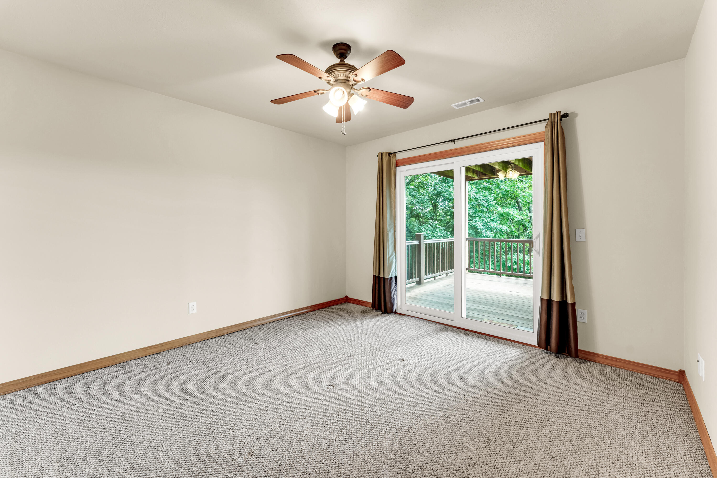 263 Mayden Lane Property Photo 38