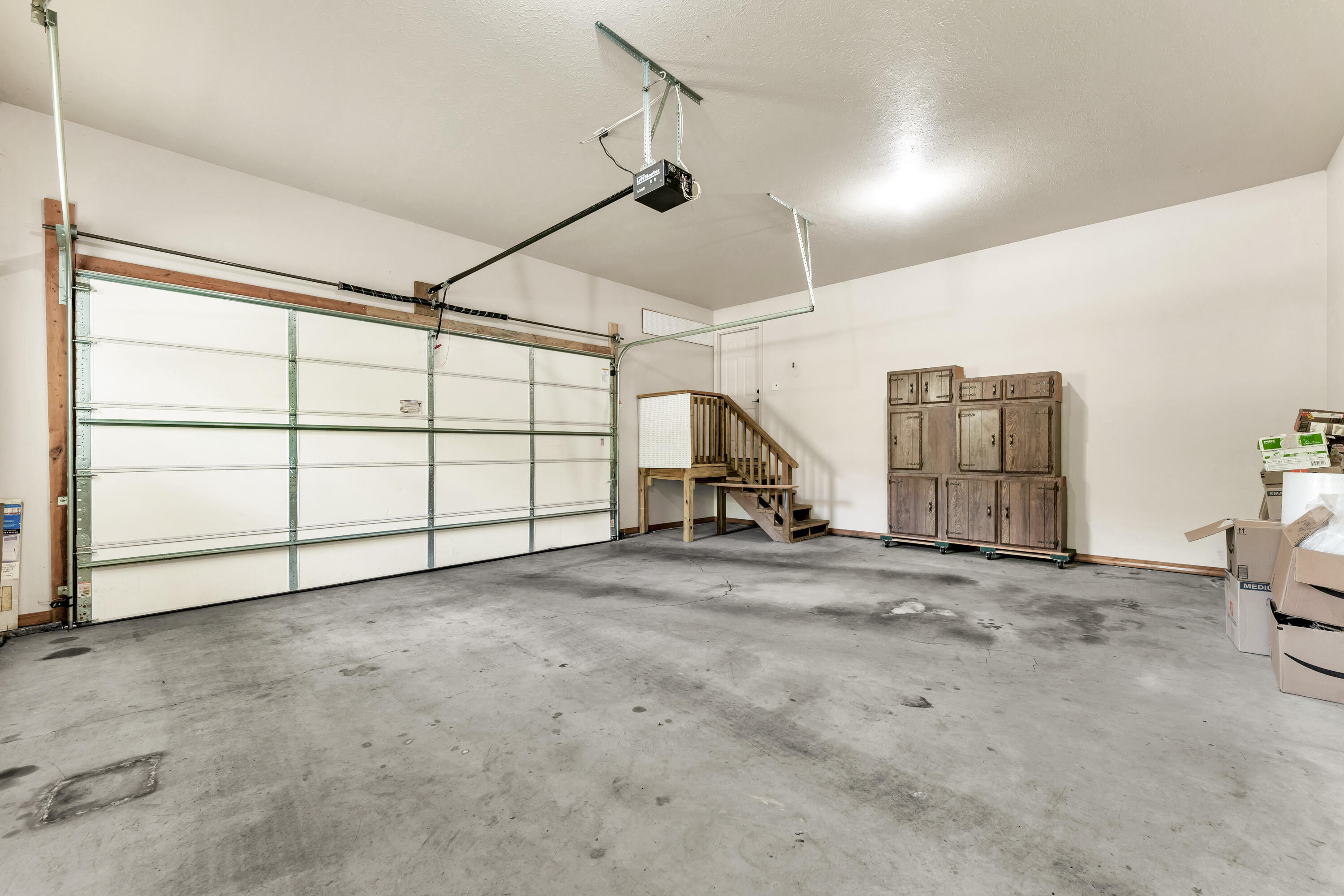 263 Mayden Lane Property Photo 48