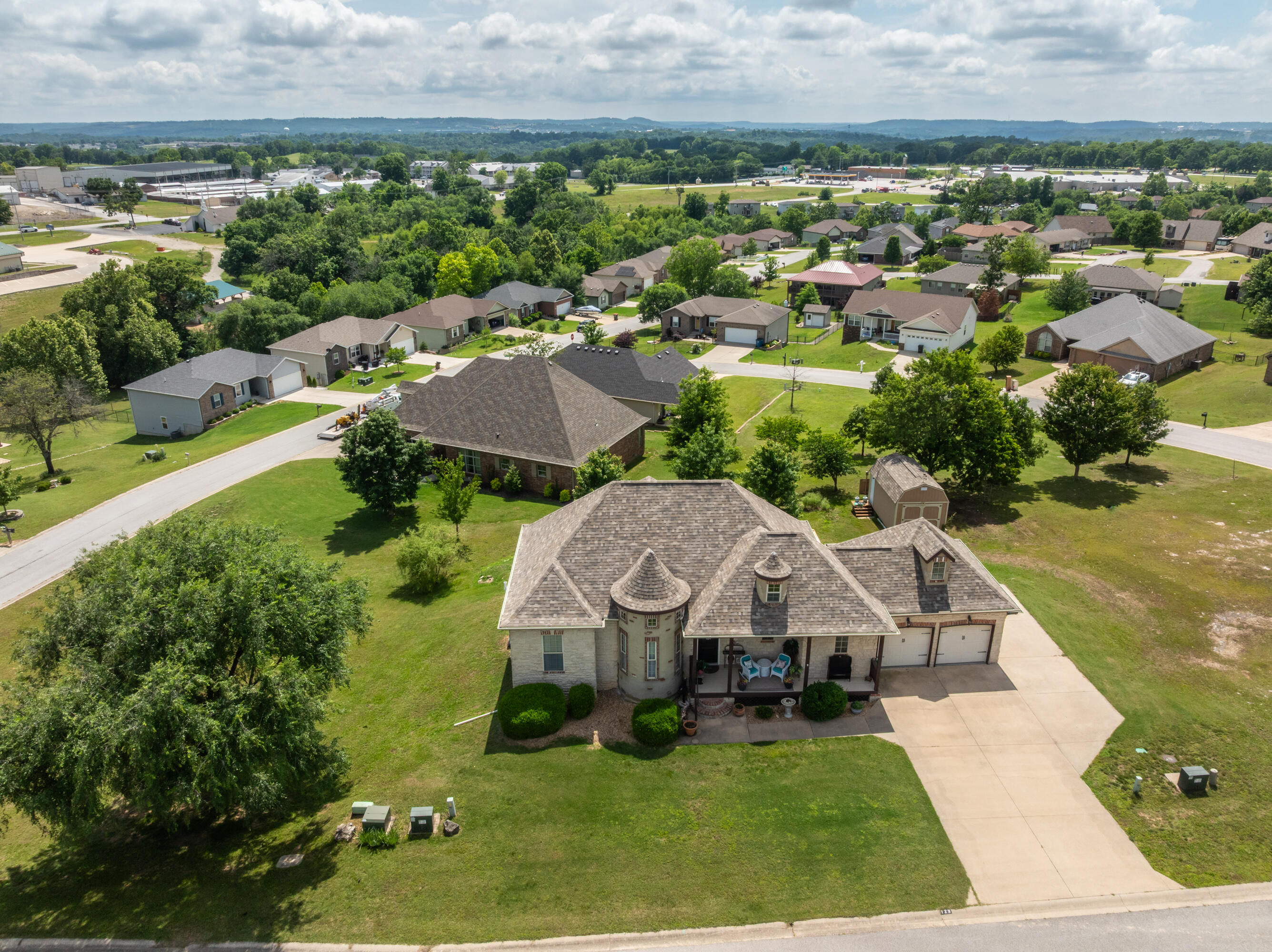 129 Hackberry Lane Property Photo 44