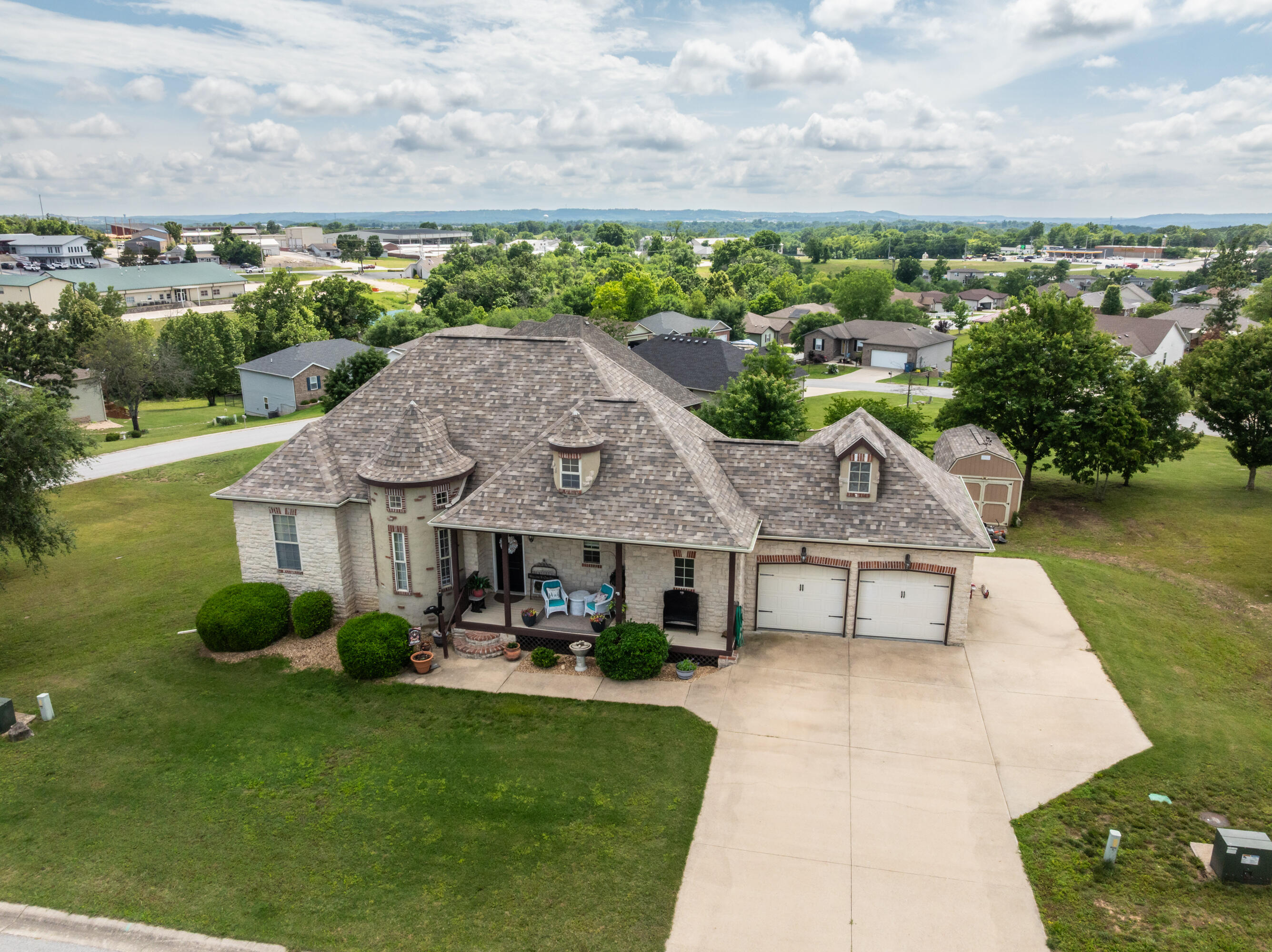 129 Hackberry Lane Property Photo 49