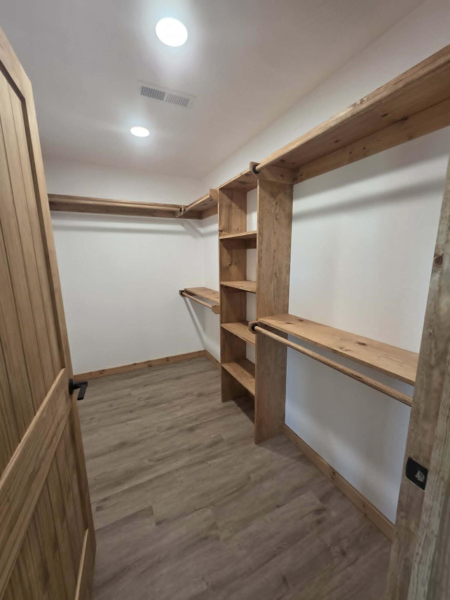 203 Juniper Avenue Property Photo 19