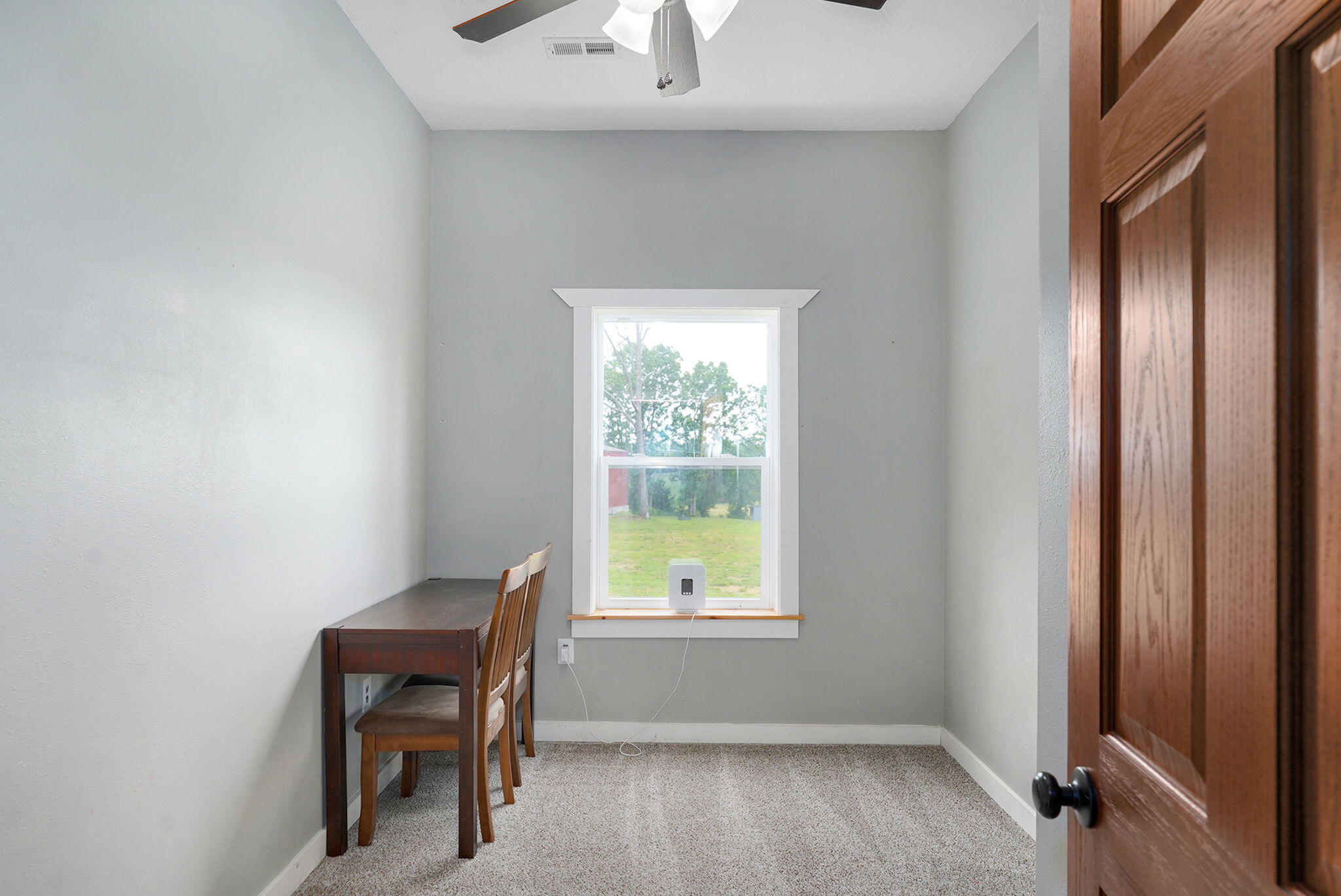 323 Lace Property Photo 26