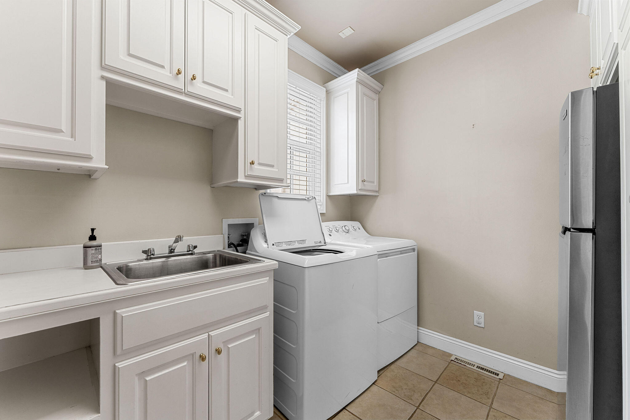 121 Lenhart Lane Property Photo 16