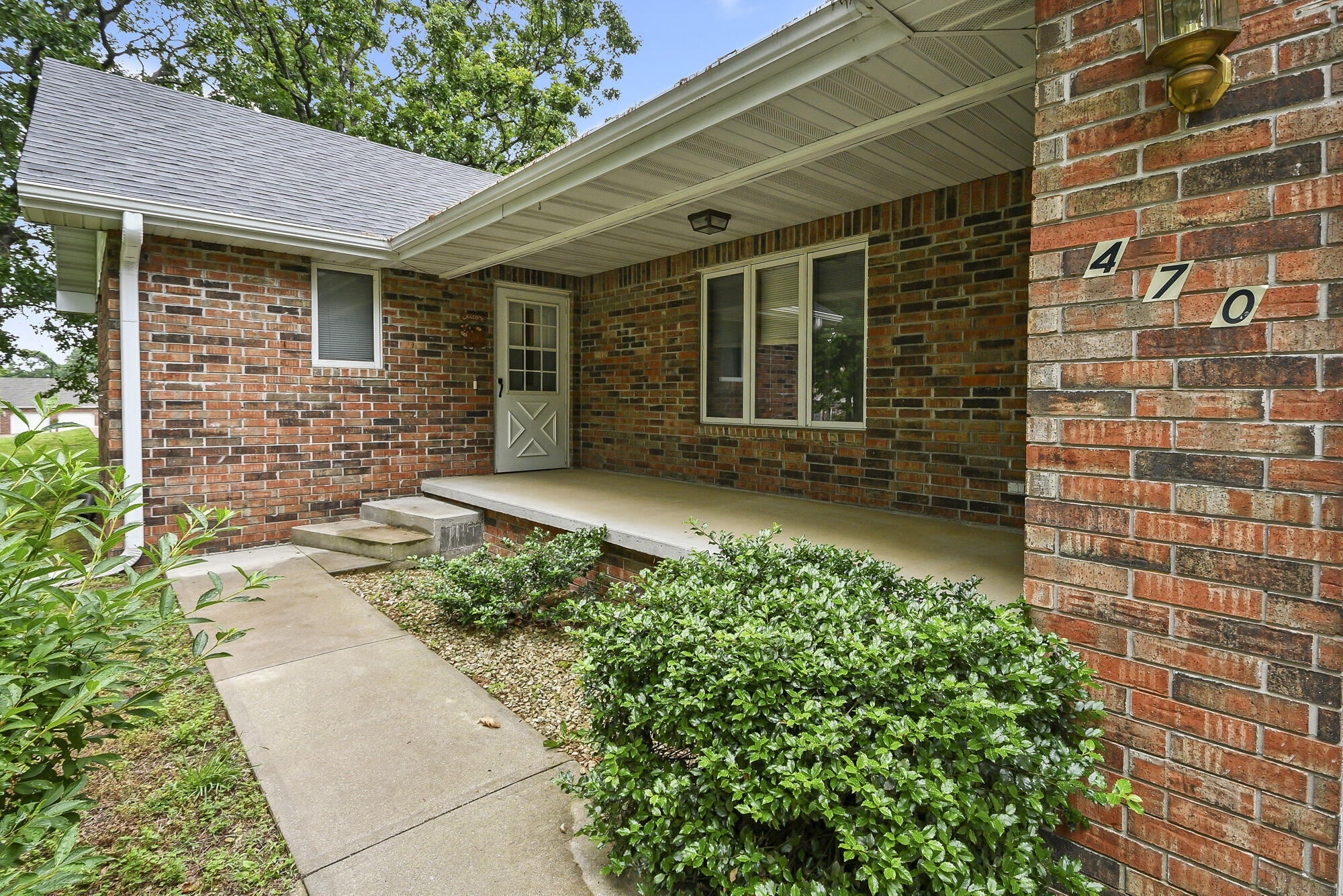 470 Forest Drive Property Photo 3
