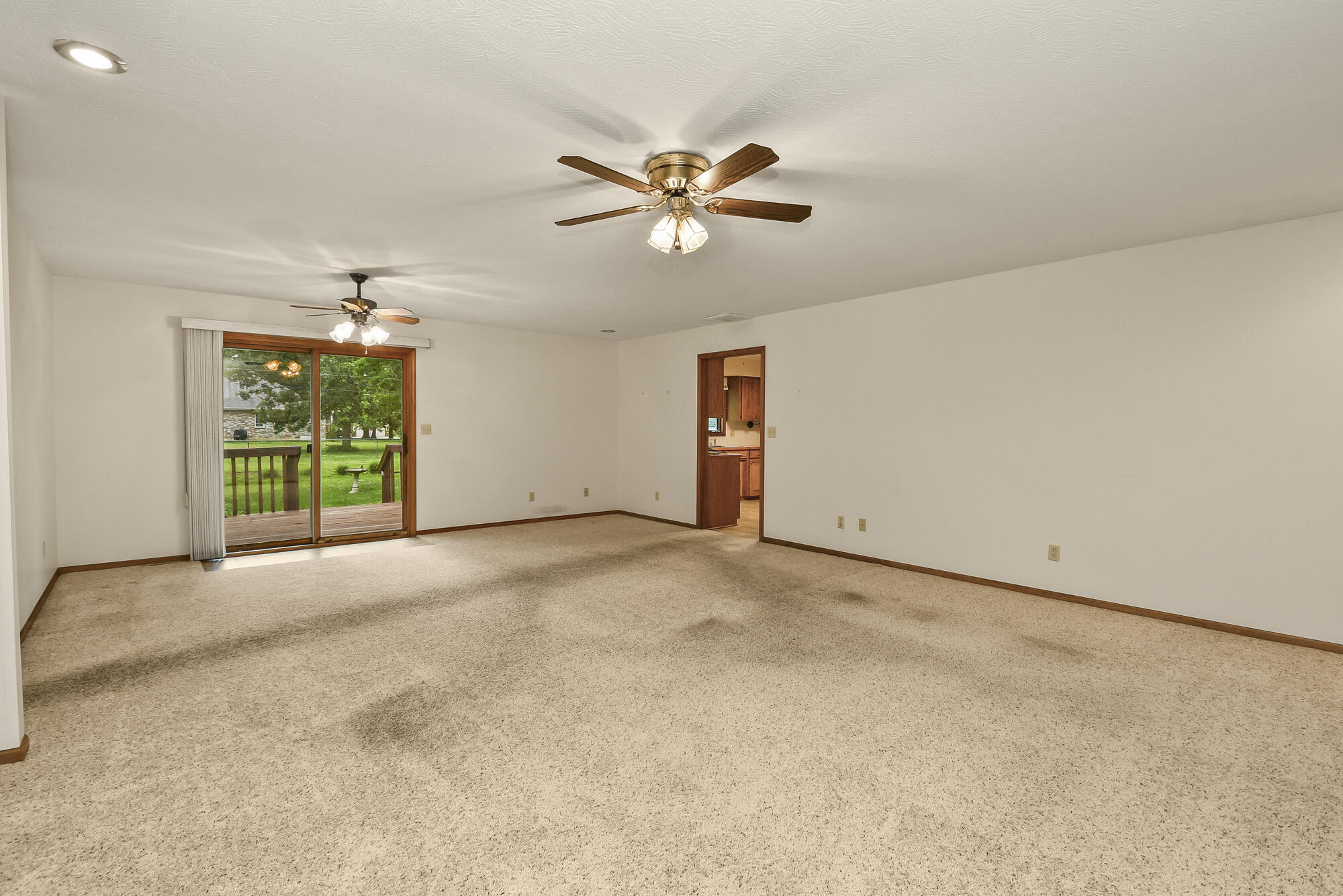 470 Forest Drive Property Photo 6