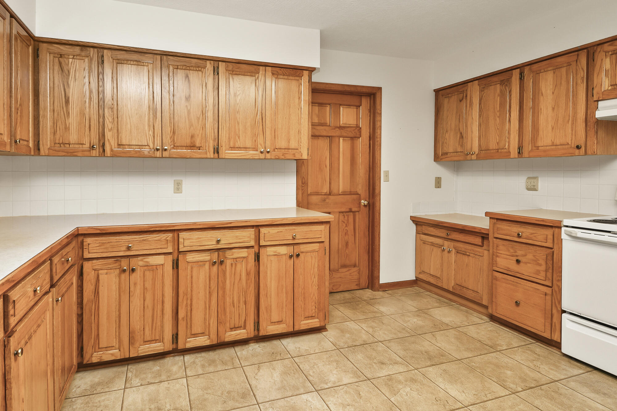 470 Forest Drive Property Photo 14