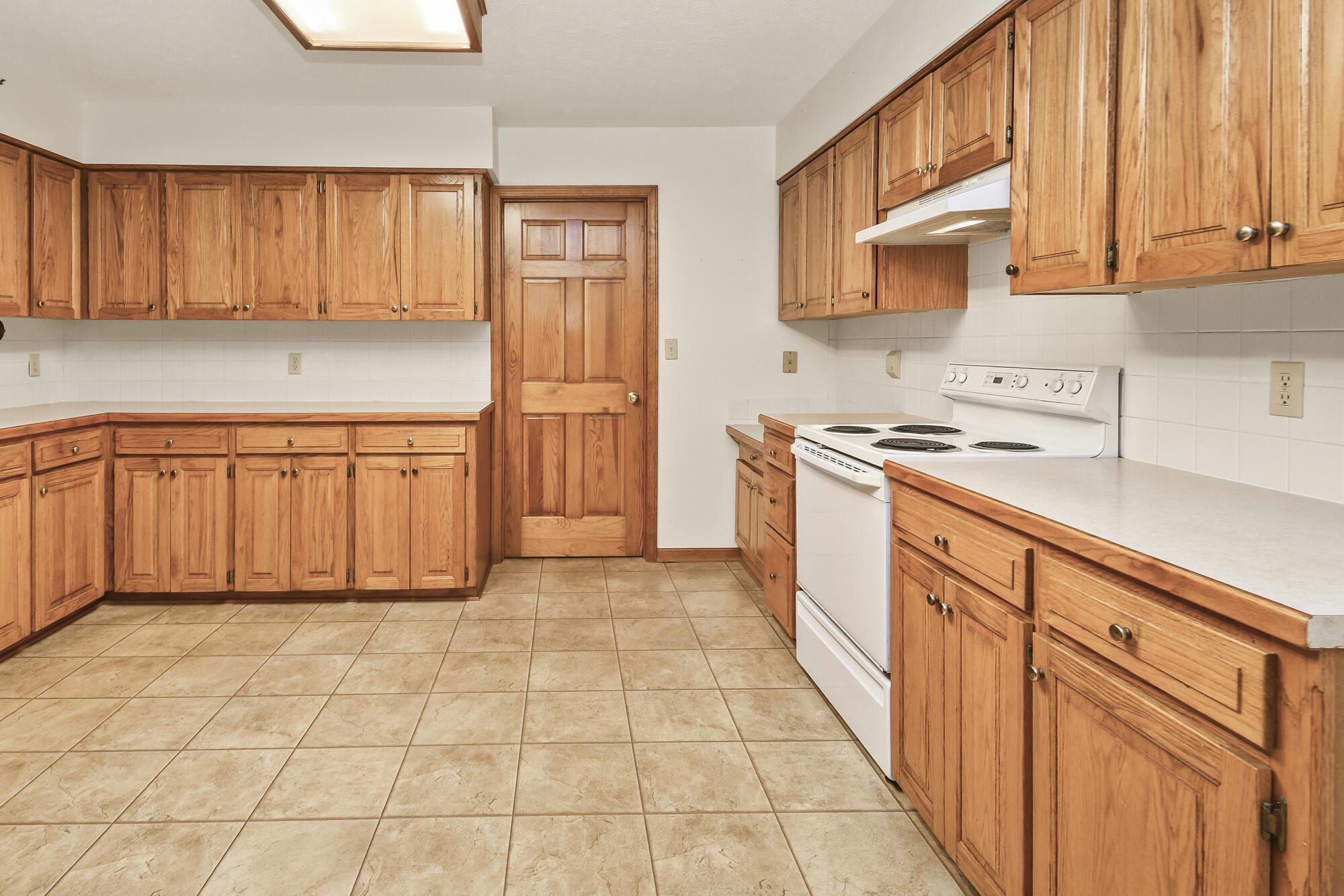 470 Forest Drive Property Photo 16