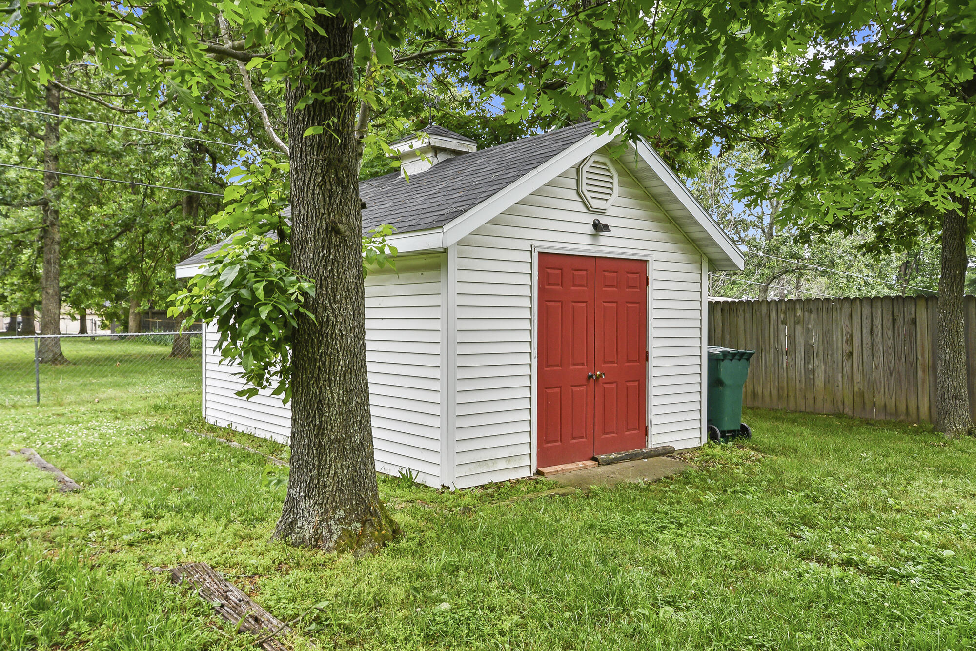 470 Forest Drive Property Photo 39