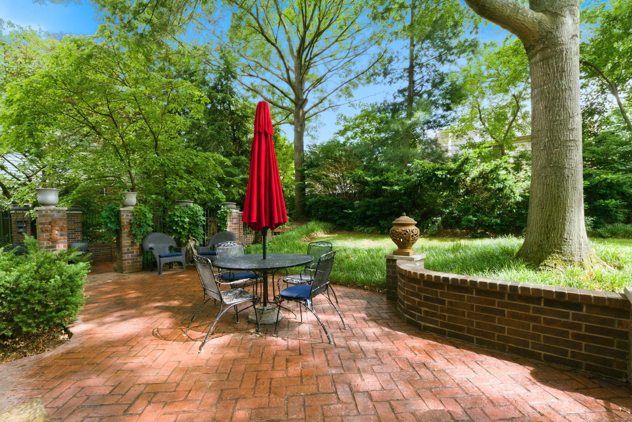 3850 East Country Place Property Photo 46