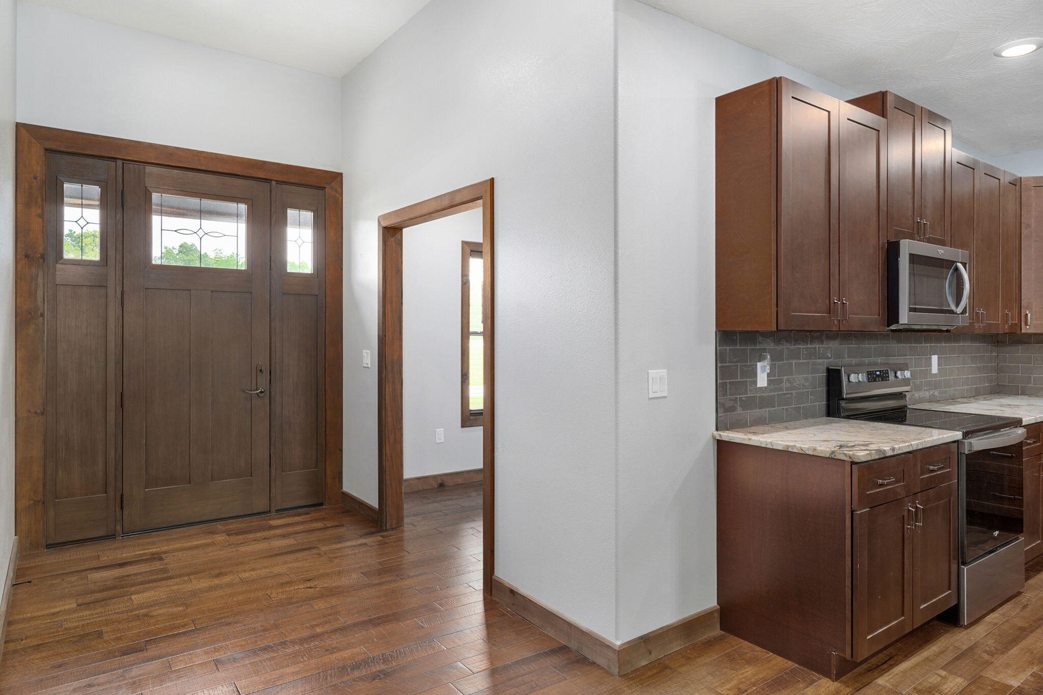 570 Wyldewood Property Photo 12