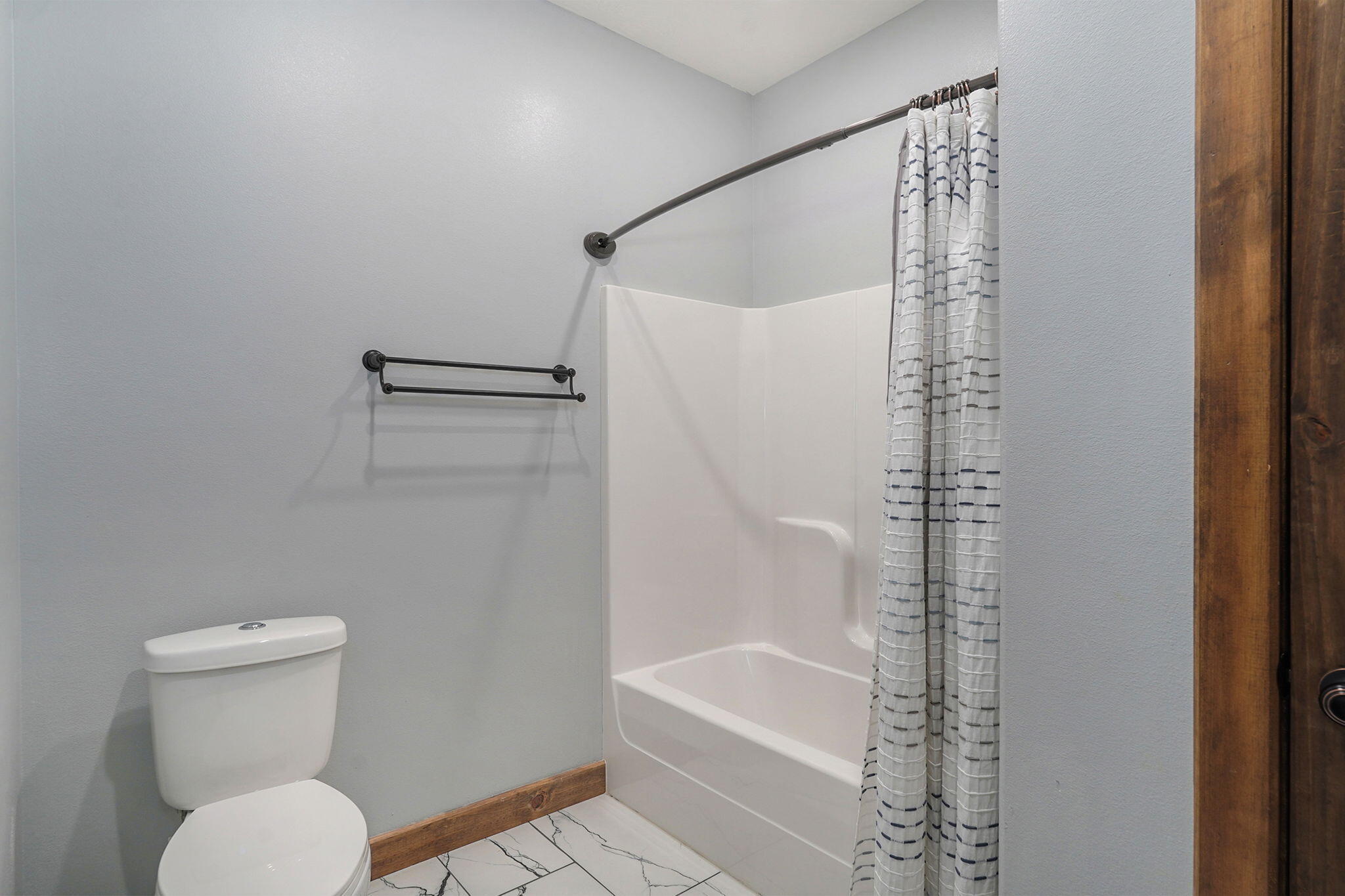 570 Wyldewood Property Photo 44