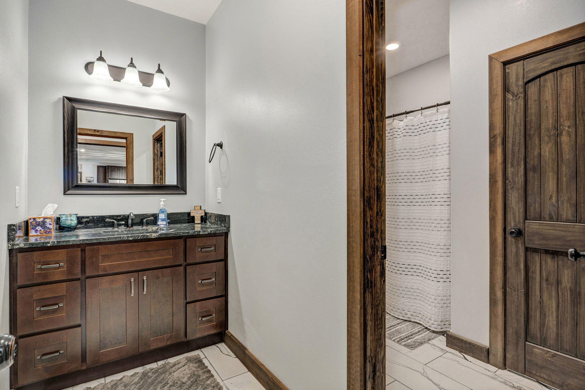 570 Wyldewood Property Photo 45