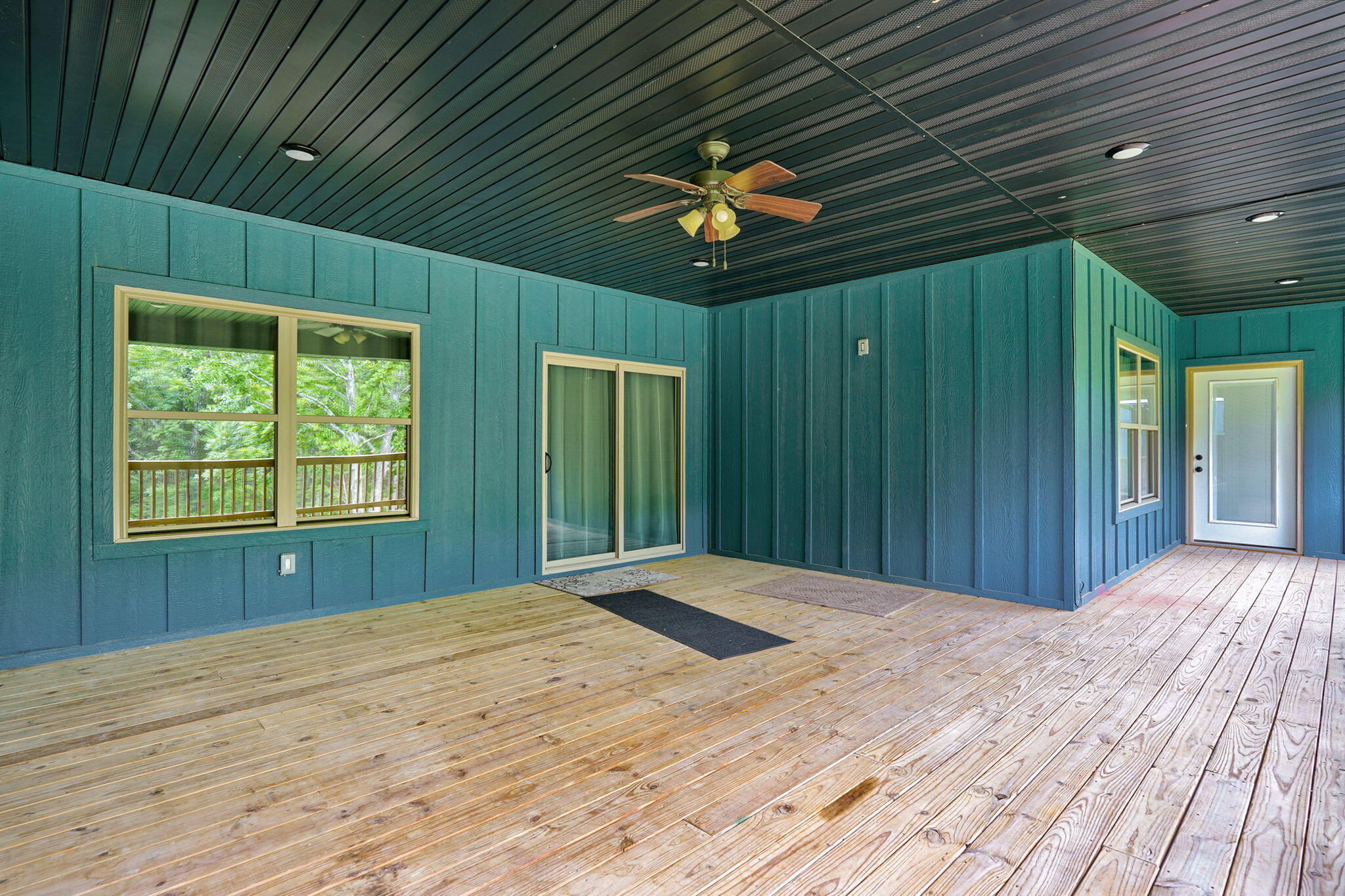 570 Wyldewood Property Photo 47