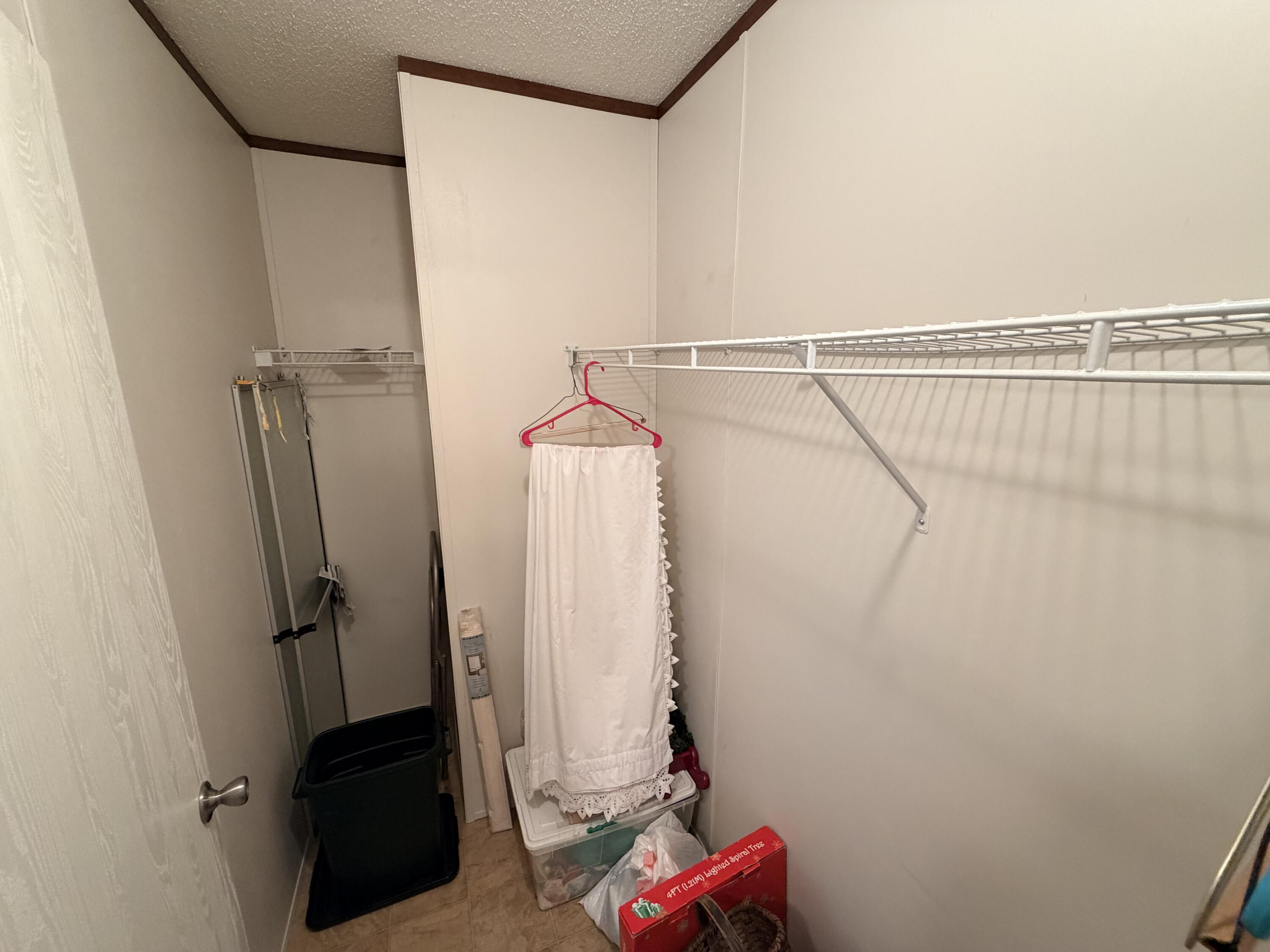 502 Barton Street Property Photo 17