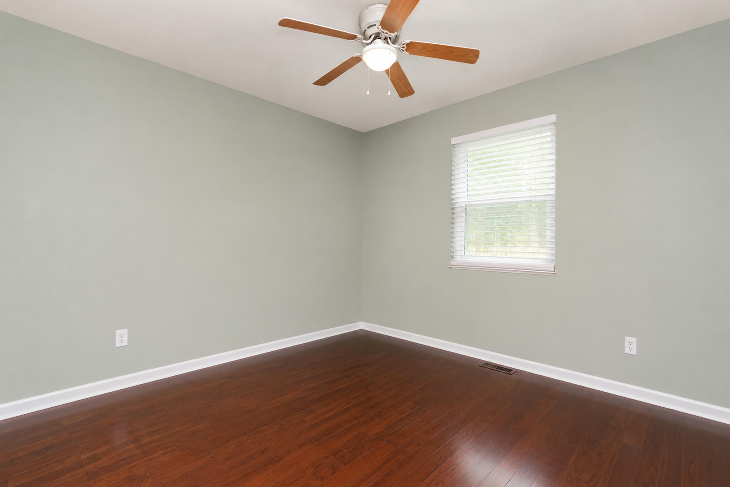185 Glenwood Circle Property Photo 17