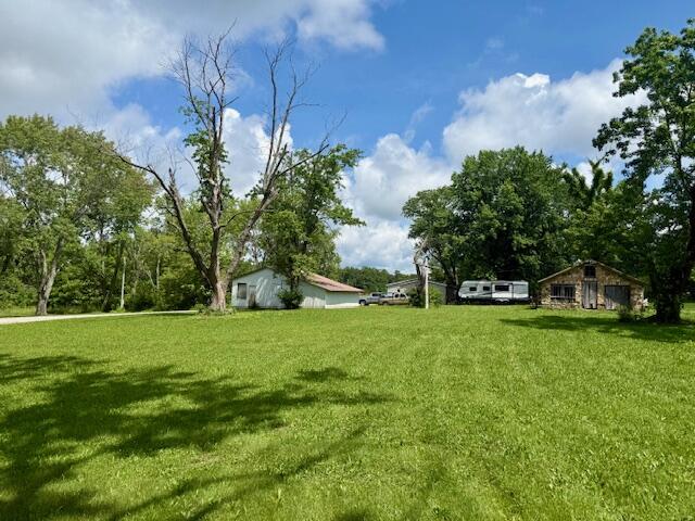 351 6th Street Property Photo 22