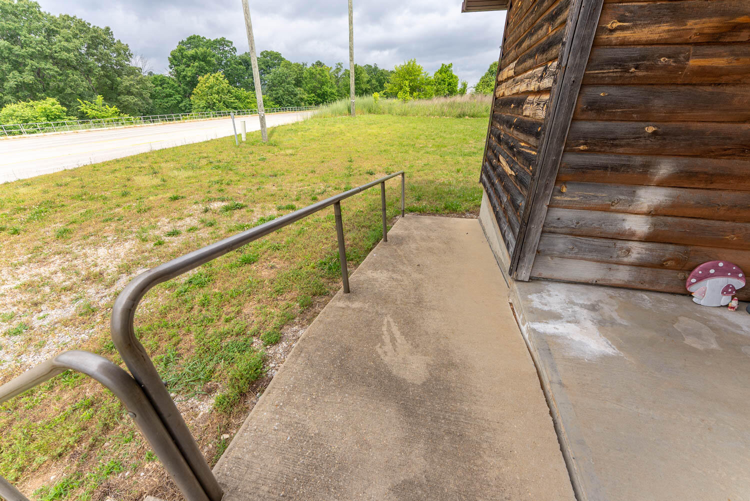 000 Highway 63 Property Photo 10