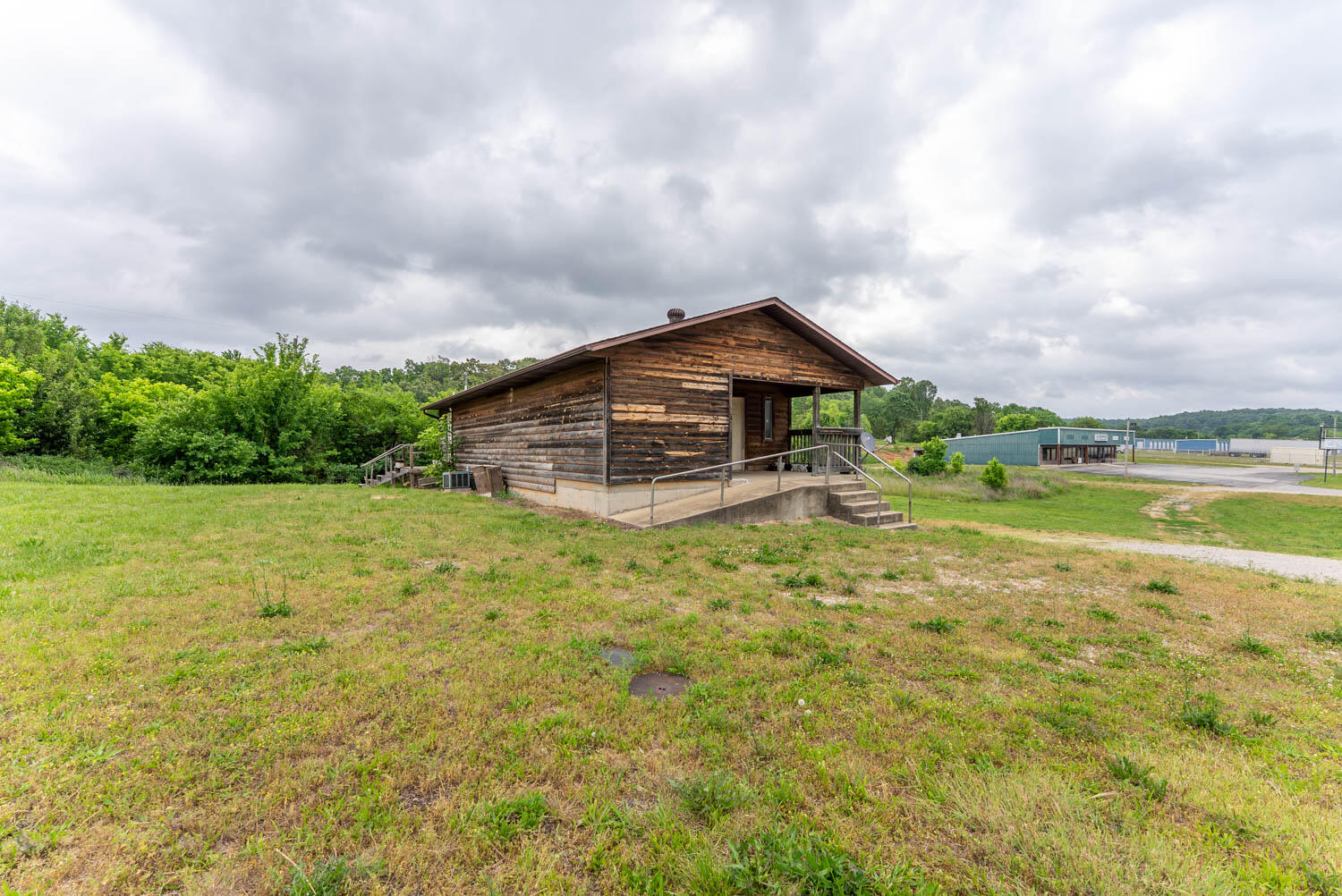 000 Highway 63 Property Photo 6