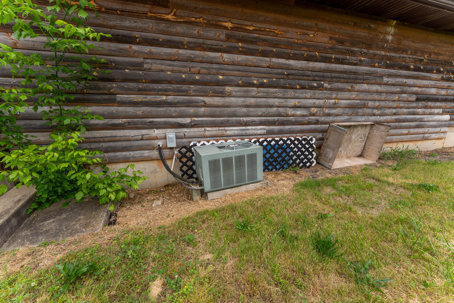 000 Highway 63 Property Photo 33