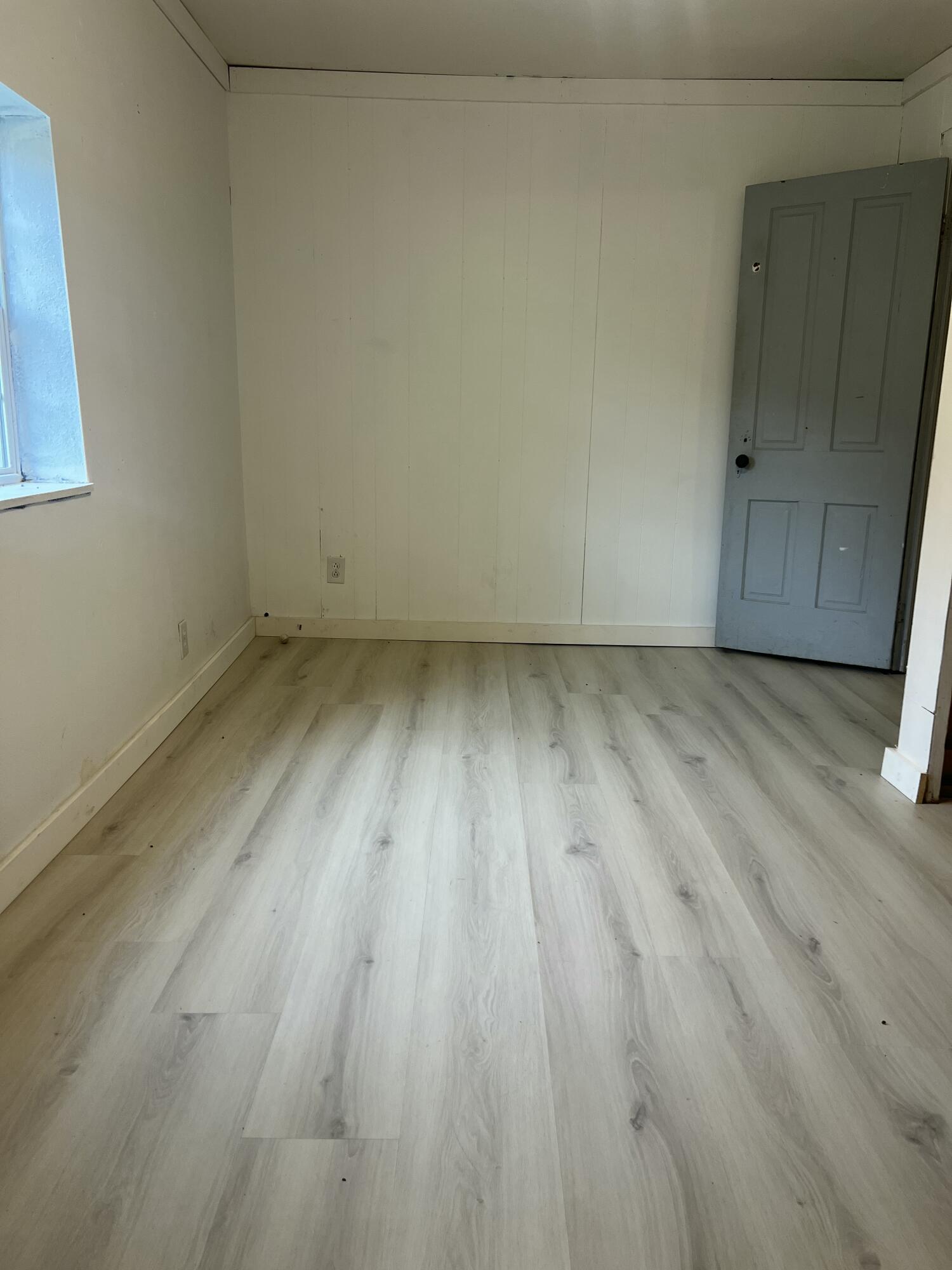 315 East Washington Avenue Property Photo 11