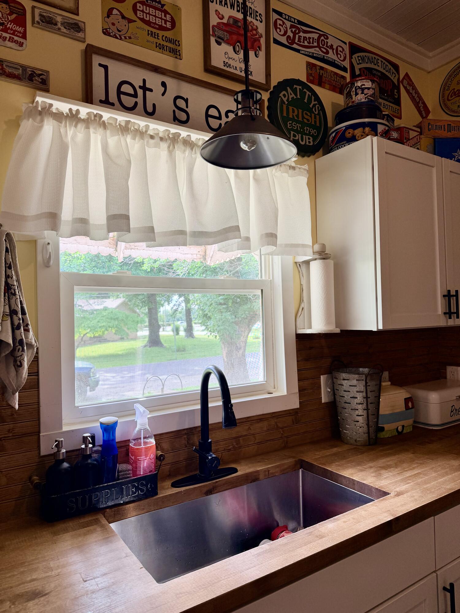 200 Barber Street Property Photo 10