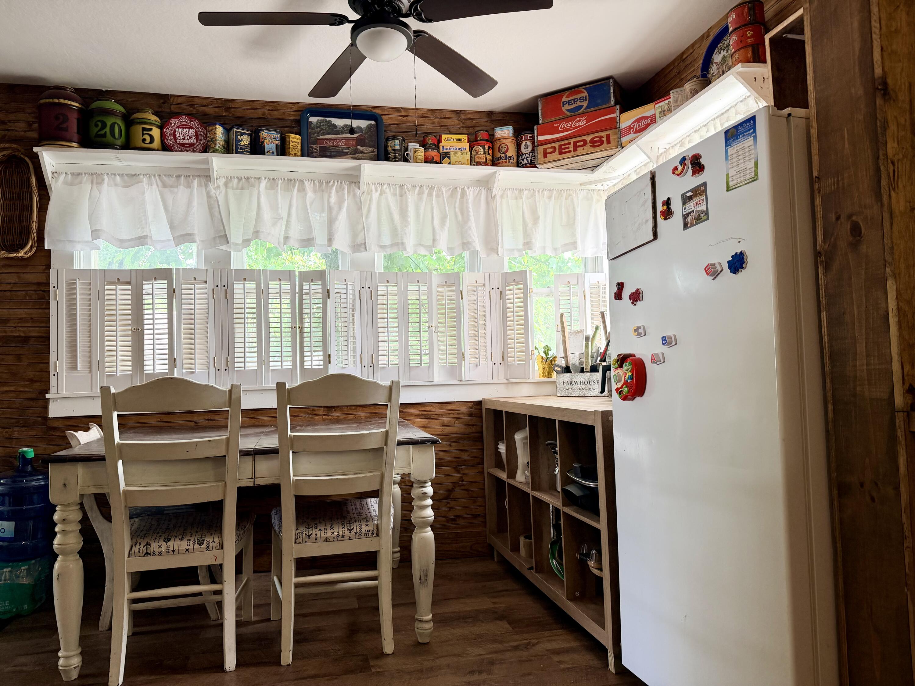 200 Barber Street Property Photo 14