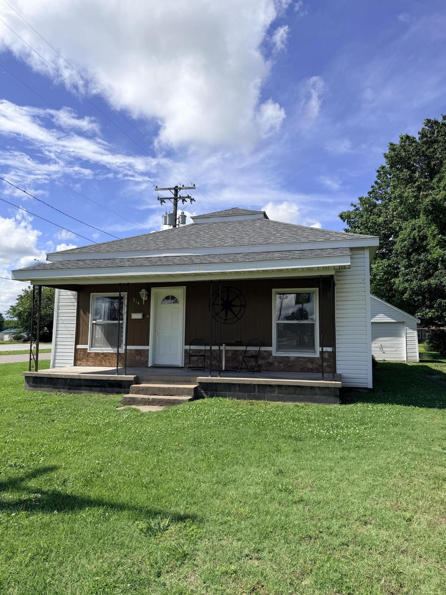 514 Maple Street Property Photo 1