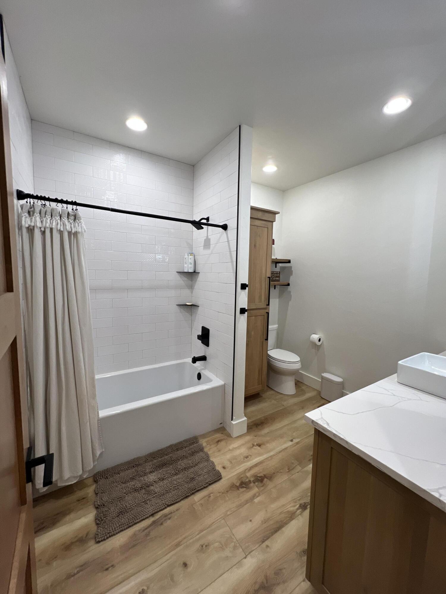 9121 Dow Lane Property Photo 32