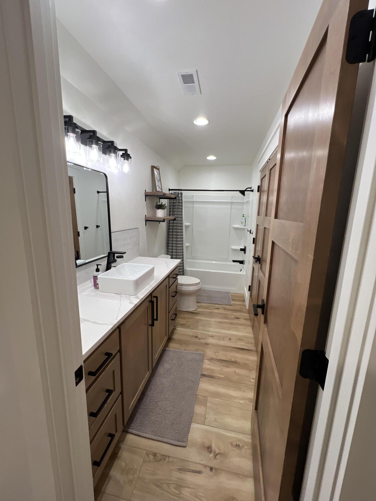 9121 Dow Lane Property Photo 39