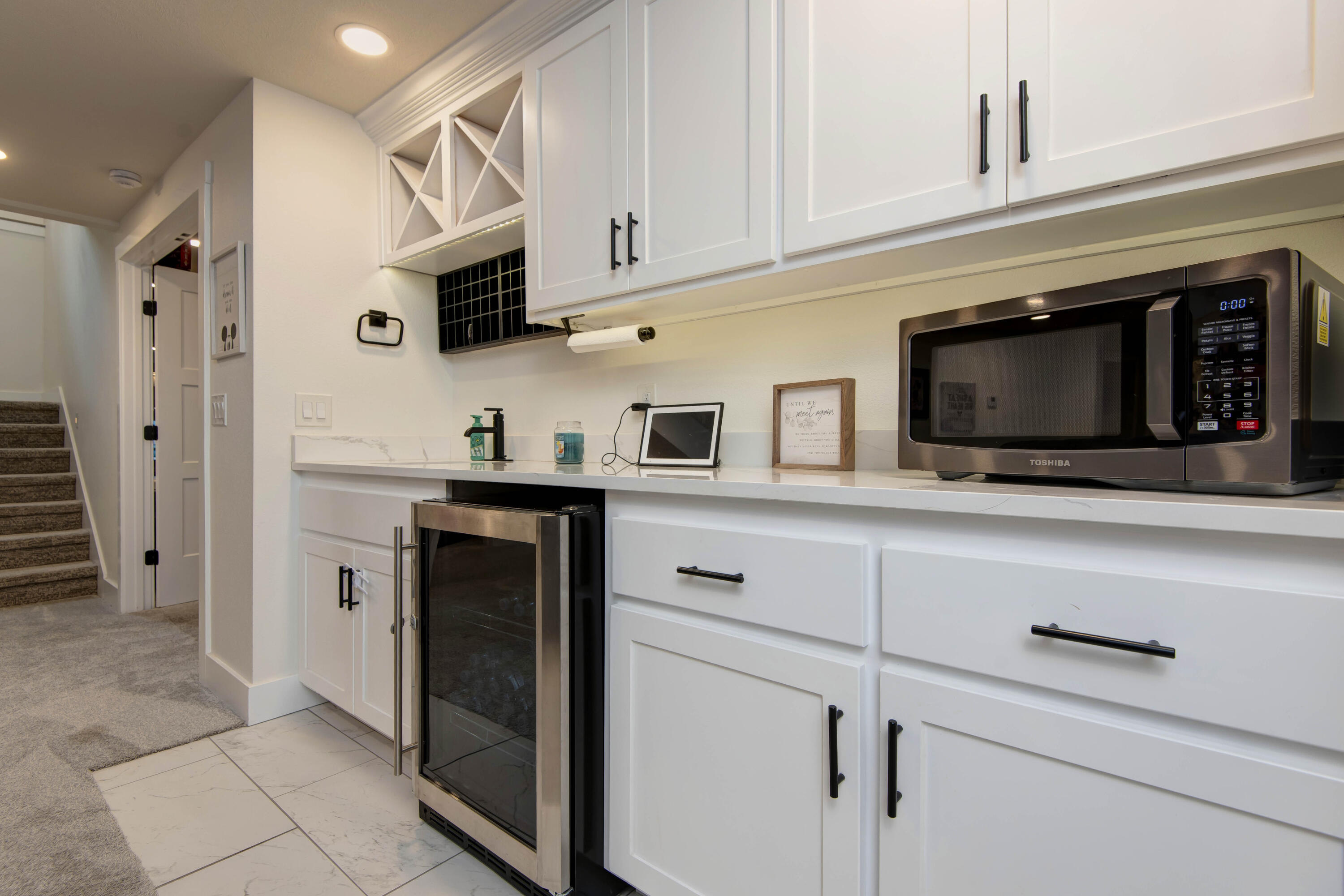 6099 South Hampton Avenue Property Photo 29